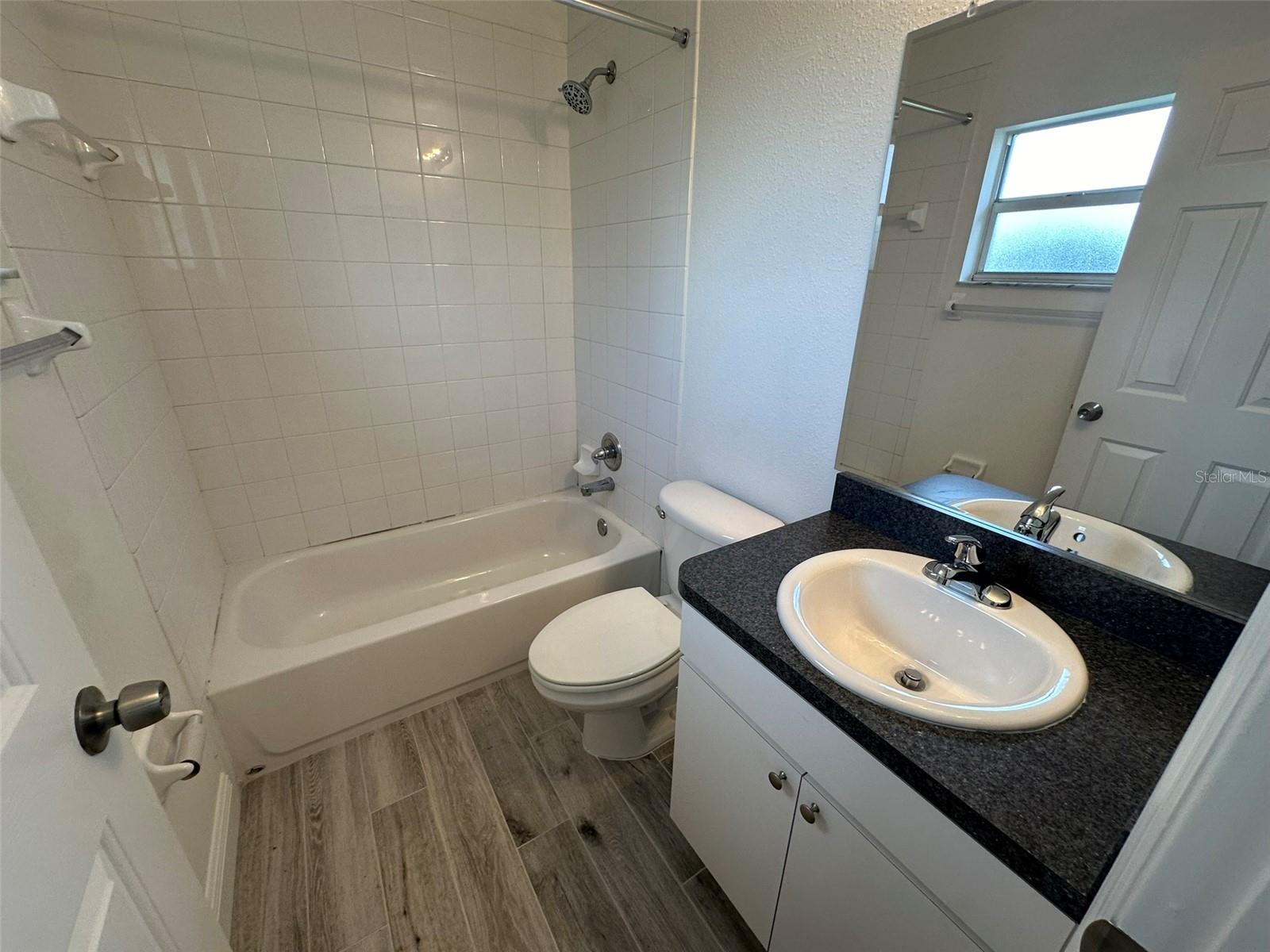 3717 N 56th St #b Property Photo 20