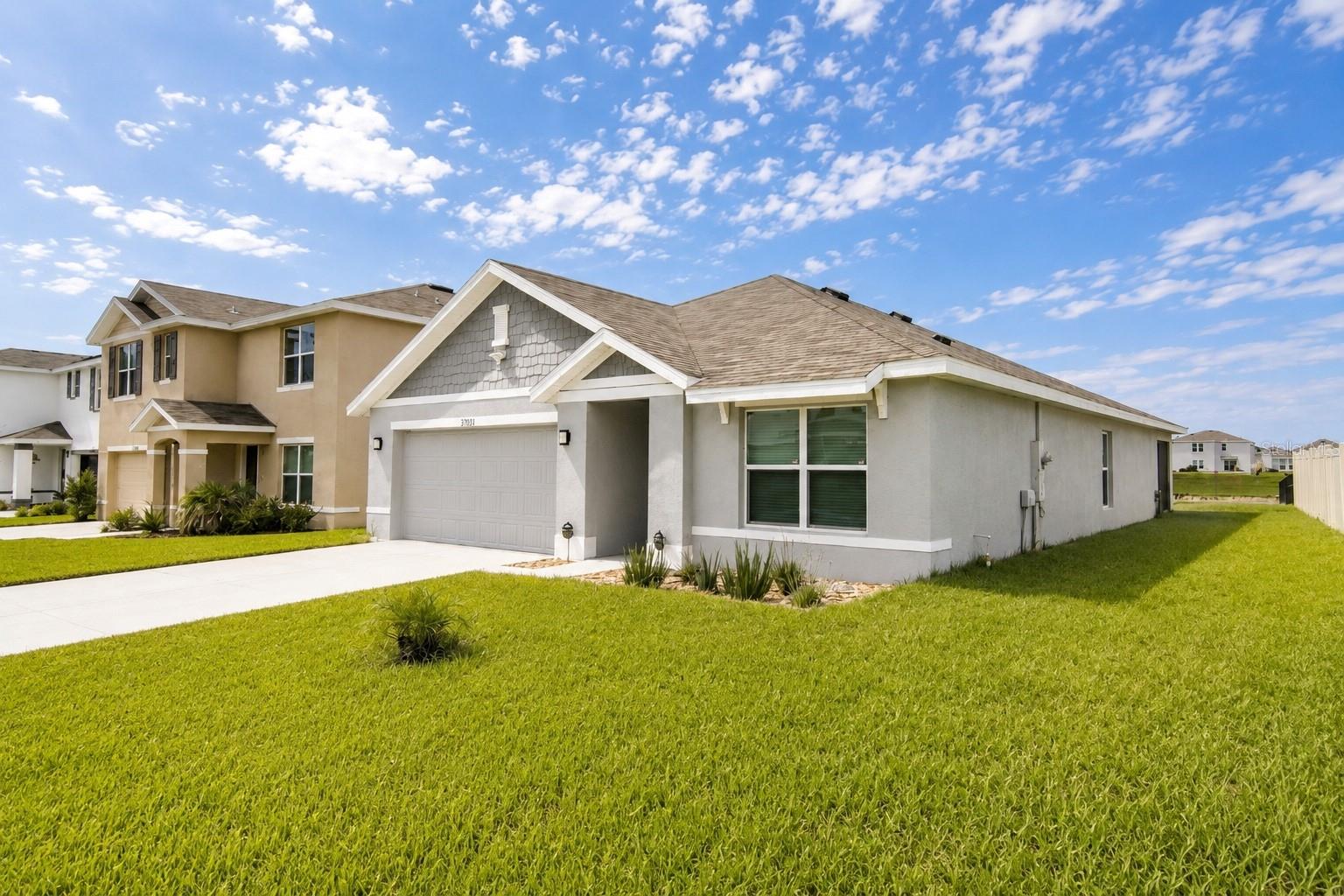 37093 Sharks Eye Ln Property Photo 1