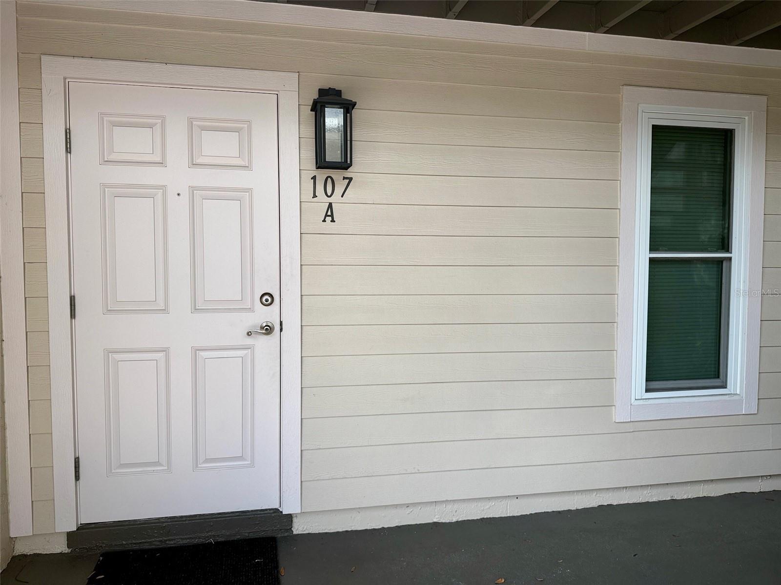 527 S Lincoln Ave #a107 Property Photo 2