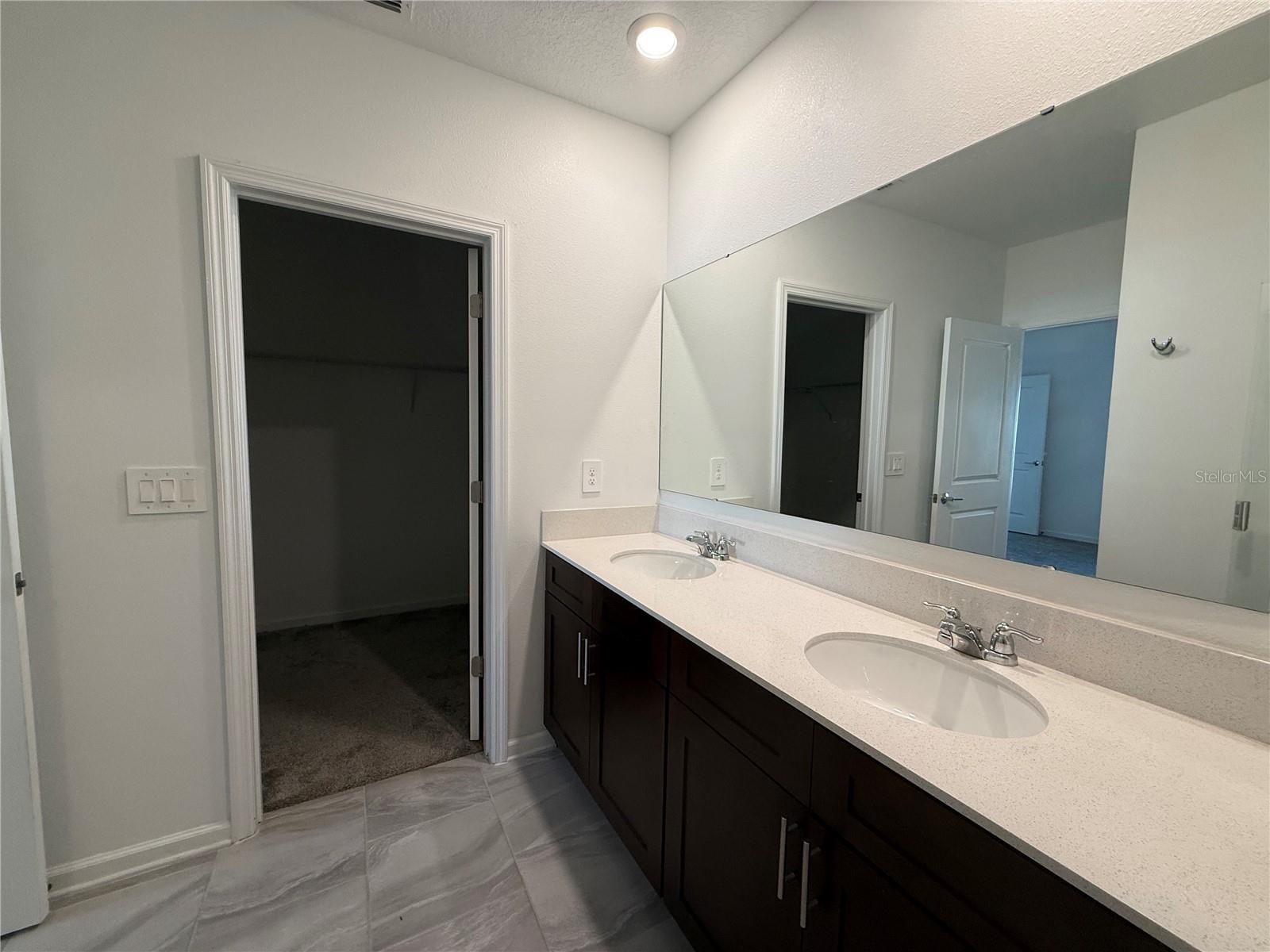 558 Jett Ln Property Photo 8