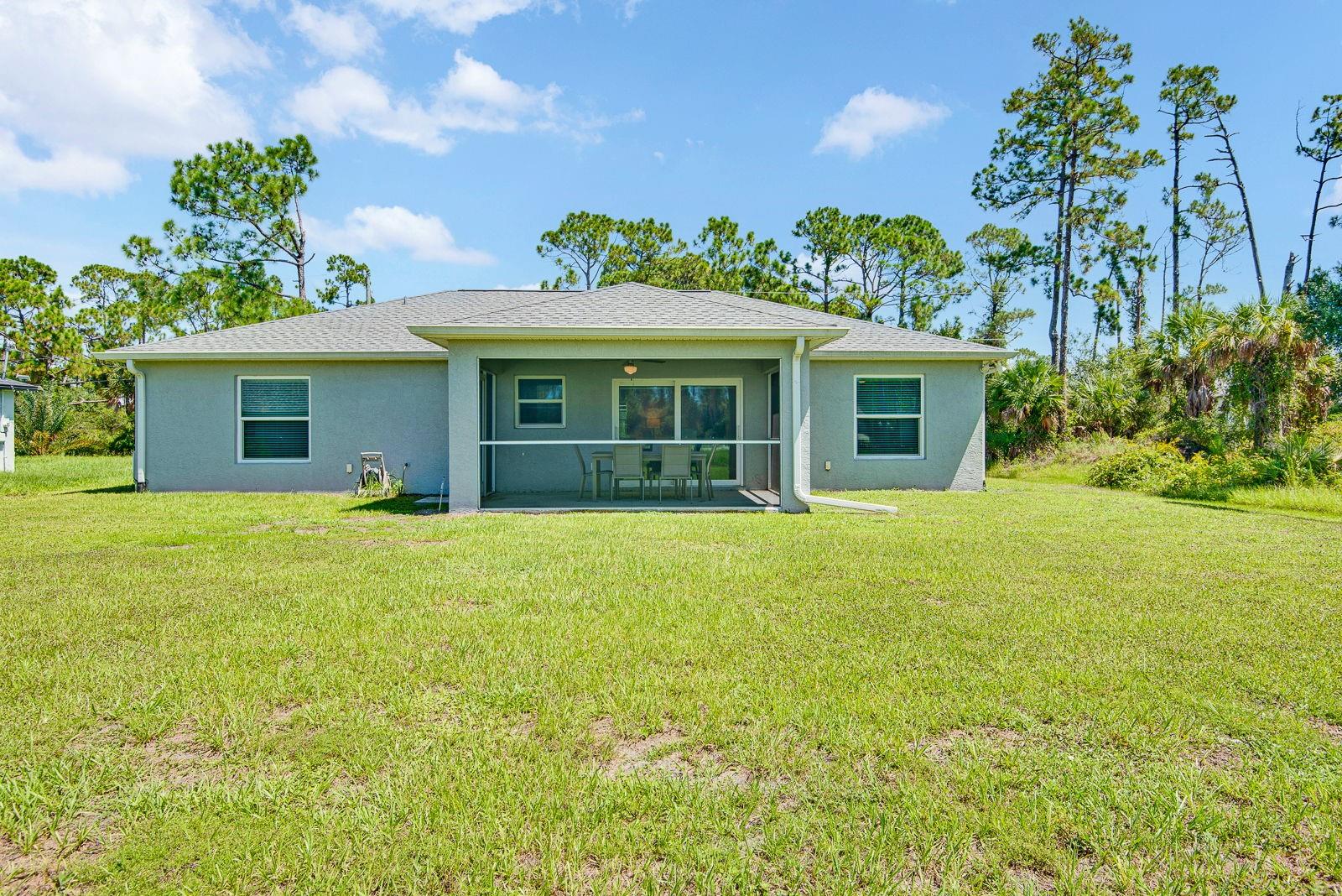 2775 Wyola Ave Property Photo 4