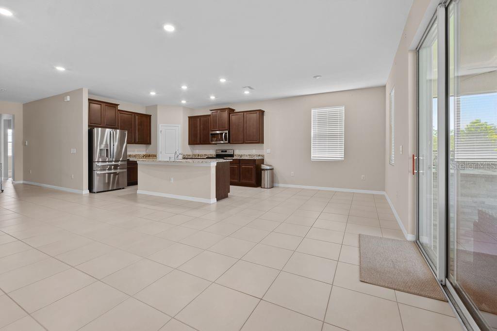 7330 Rome Ln Property Photo 24