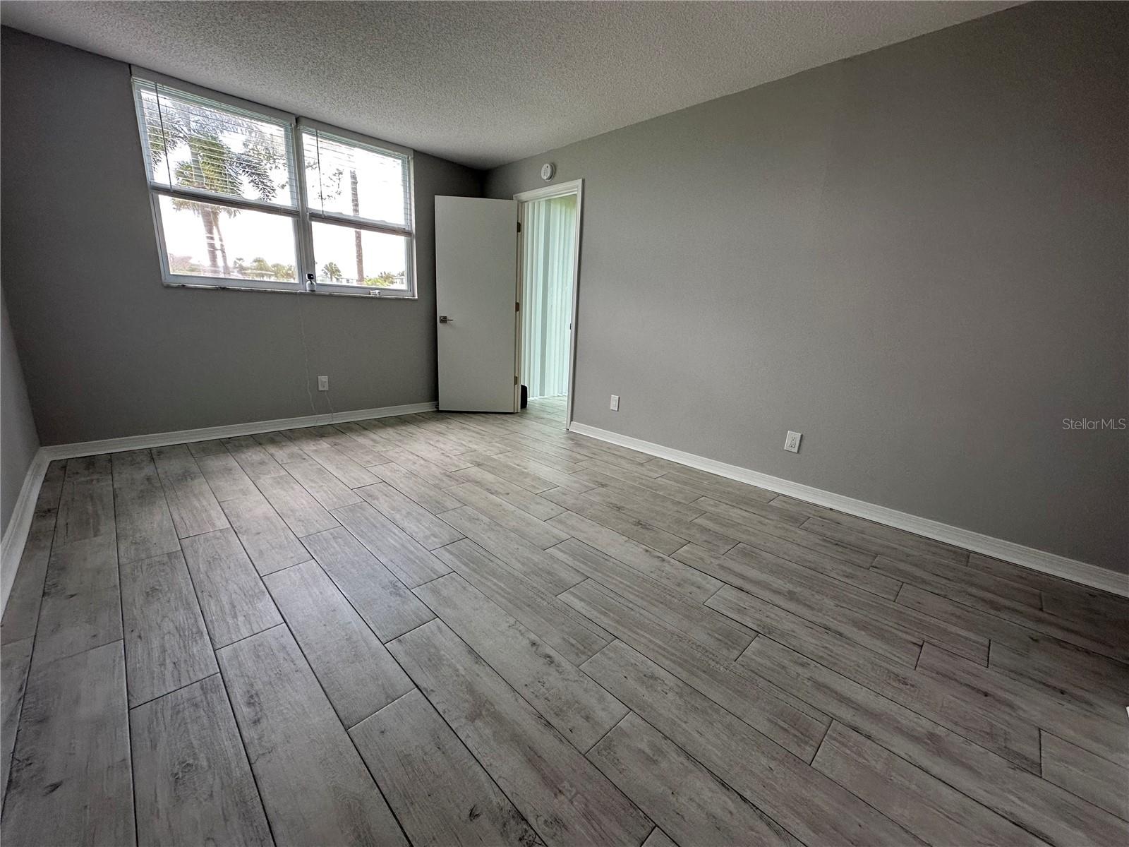 4720 Locust St Ne #101 Property Photo 14