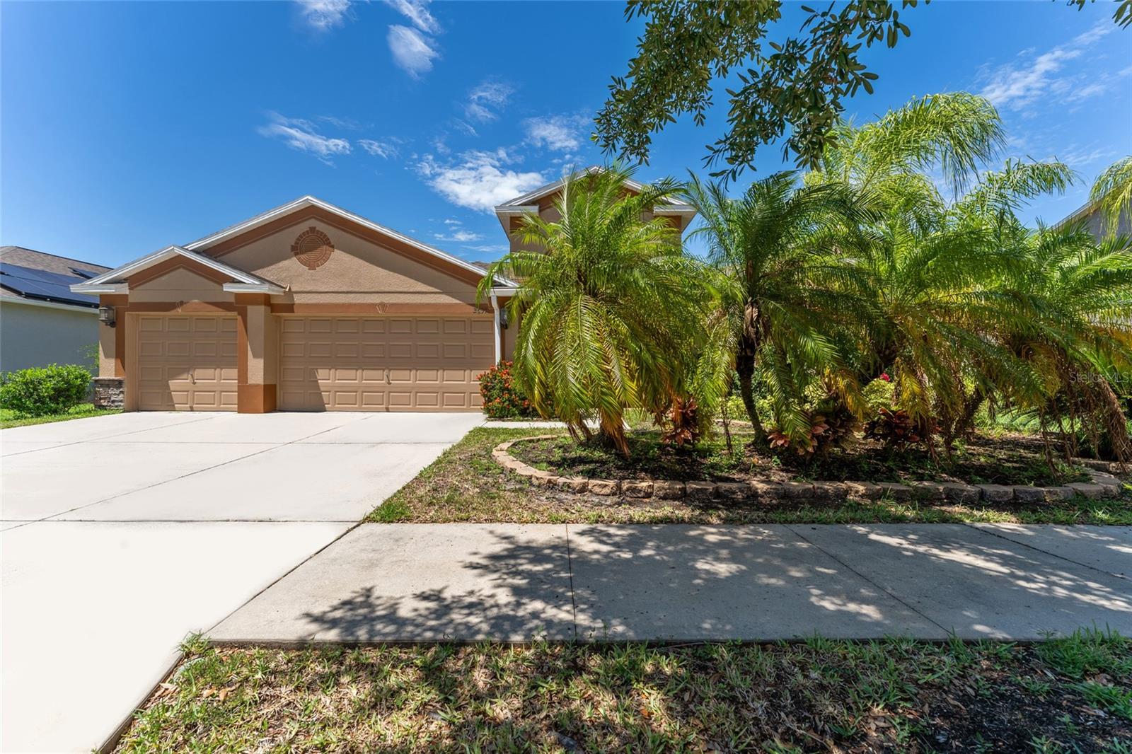 2637 Yukon Cliff Dr Property Photo 2