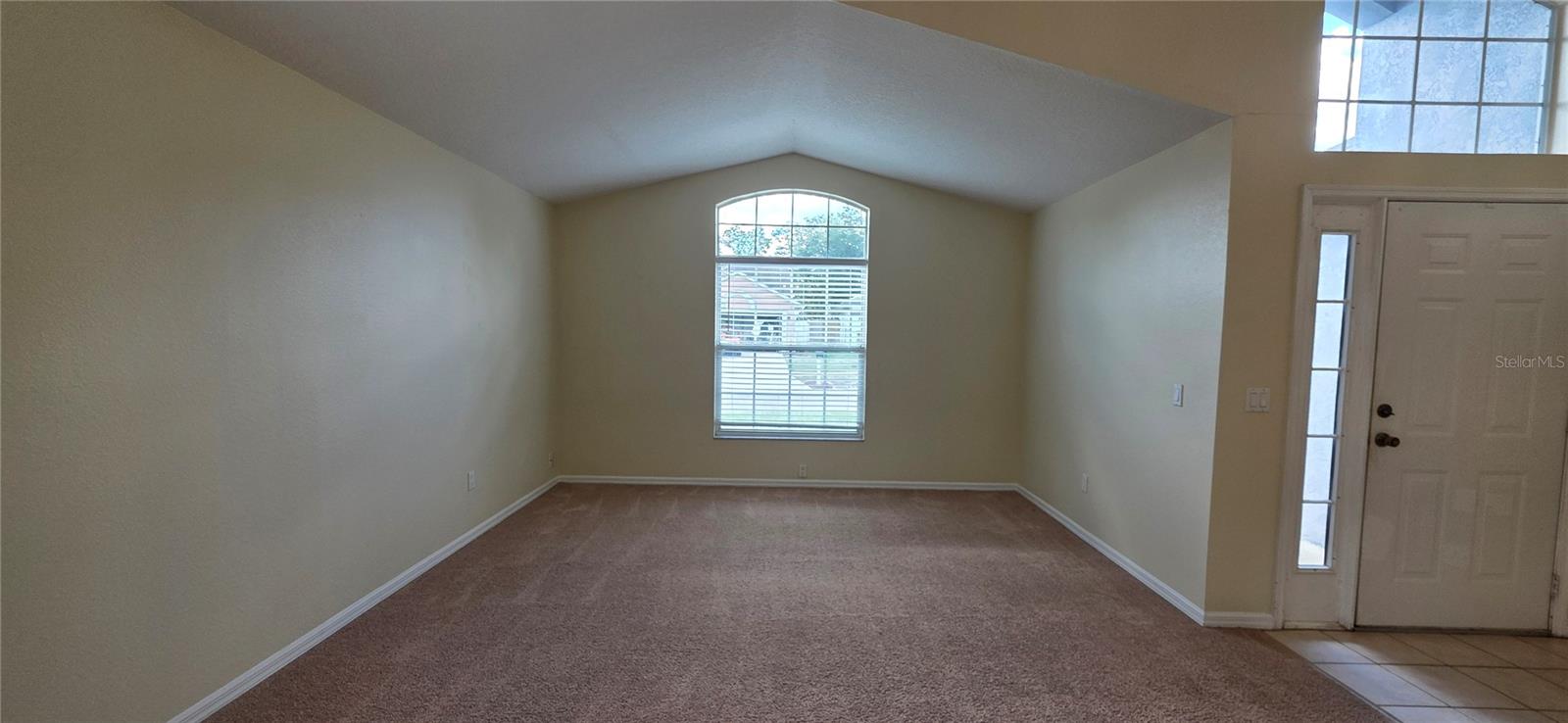 2546 Siena Way Property Photo 8