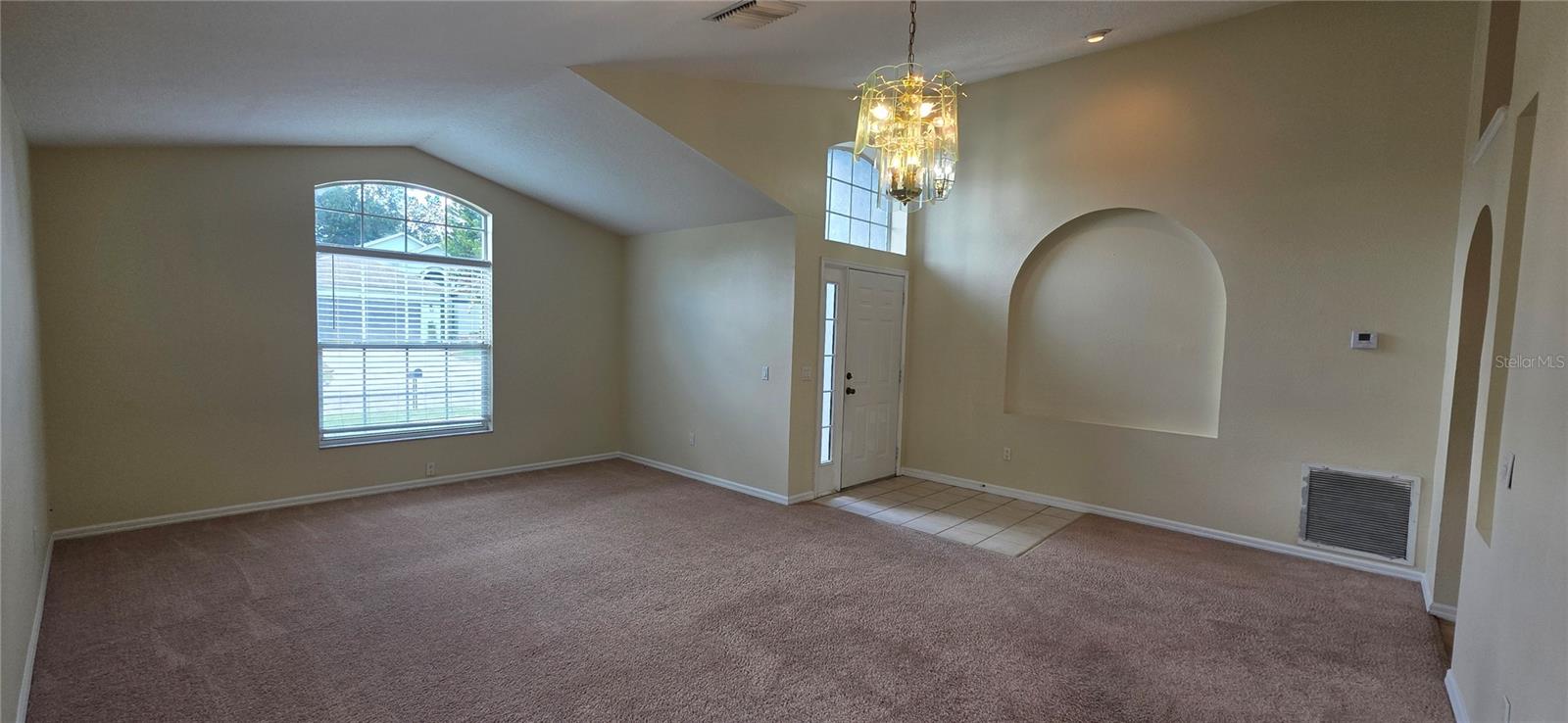 2546 Siena Way Property Photo 10