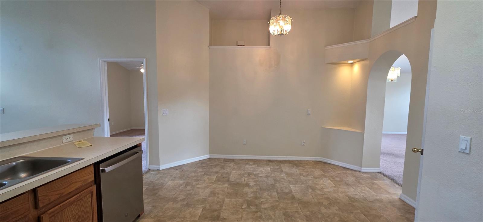 2546 Siena Way Property Photo 19