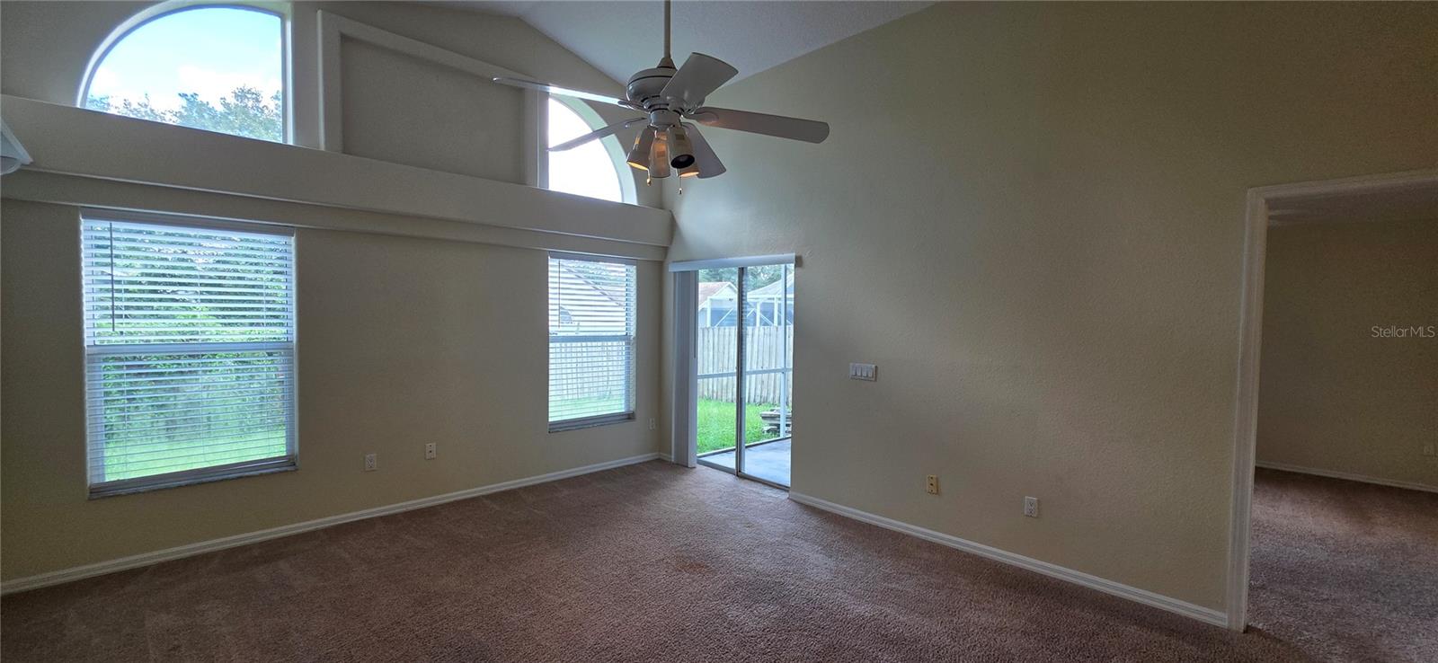 2546 Siena Way Property Photo 27