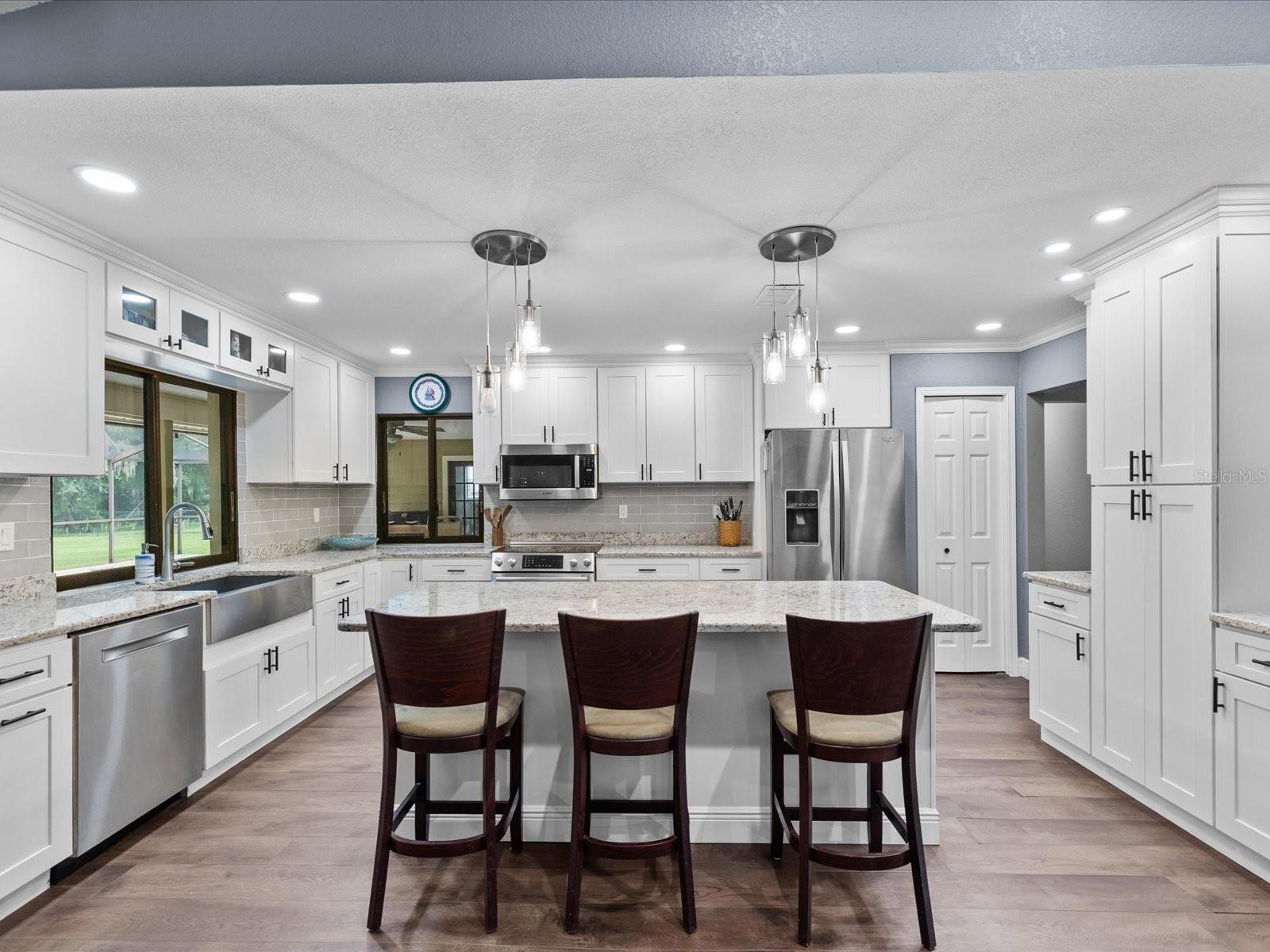 6655 Millstone Drive Property Photo 4