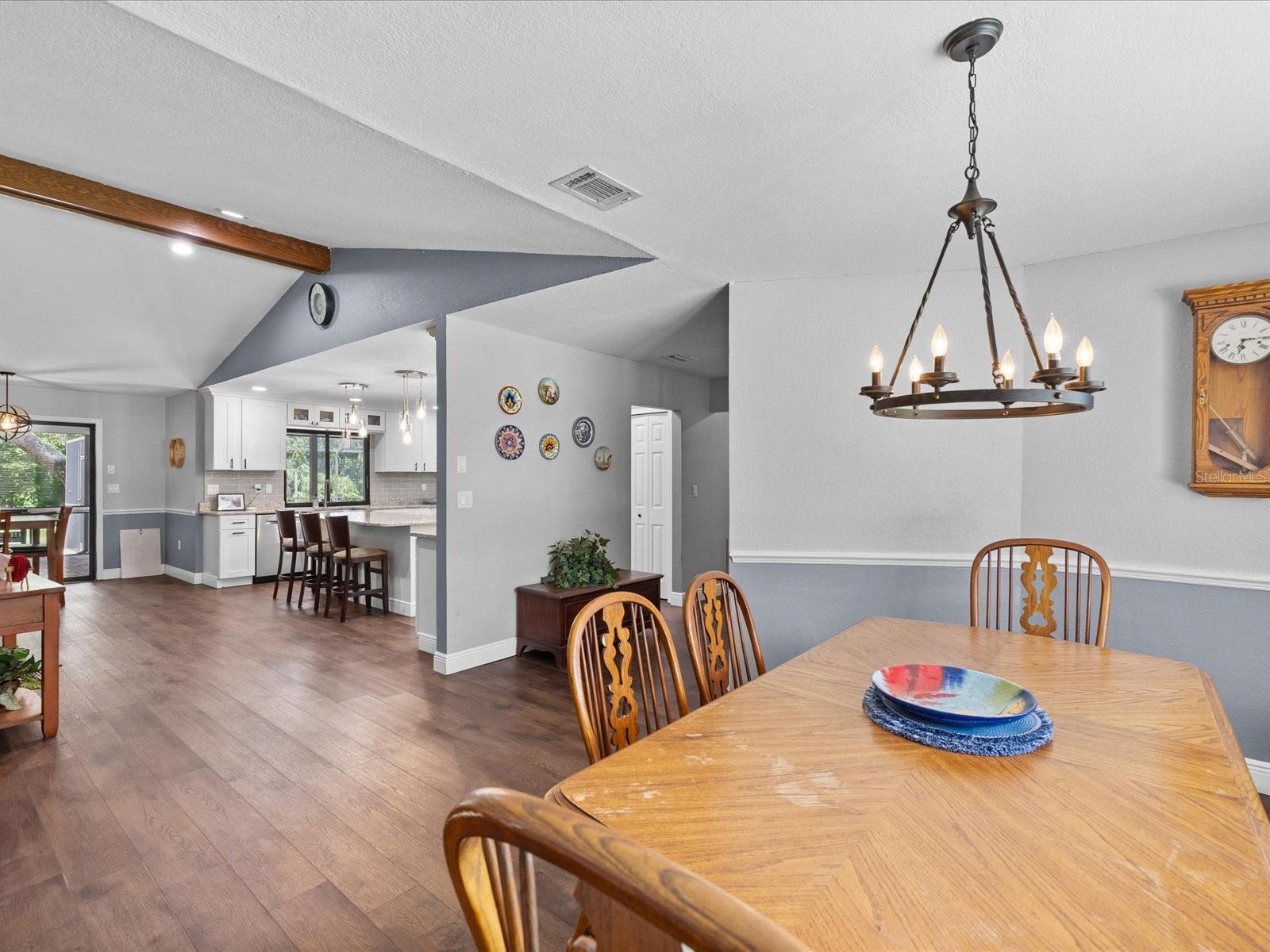 6655 Millstone Drive Property Photo 8