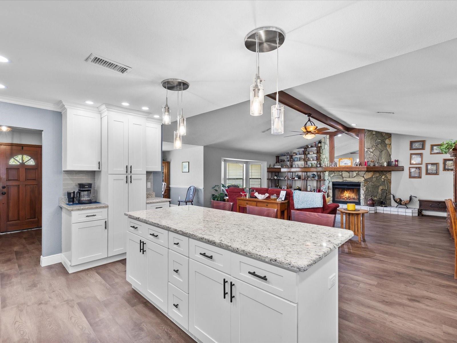 6655 Millstone Drive Property Photo 12