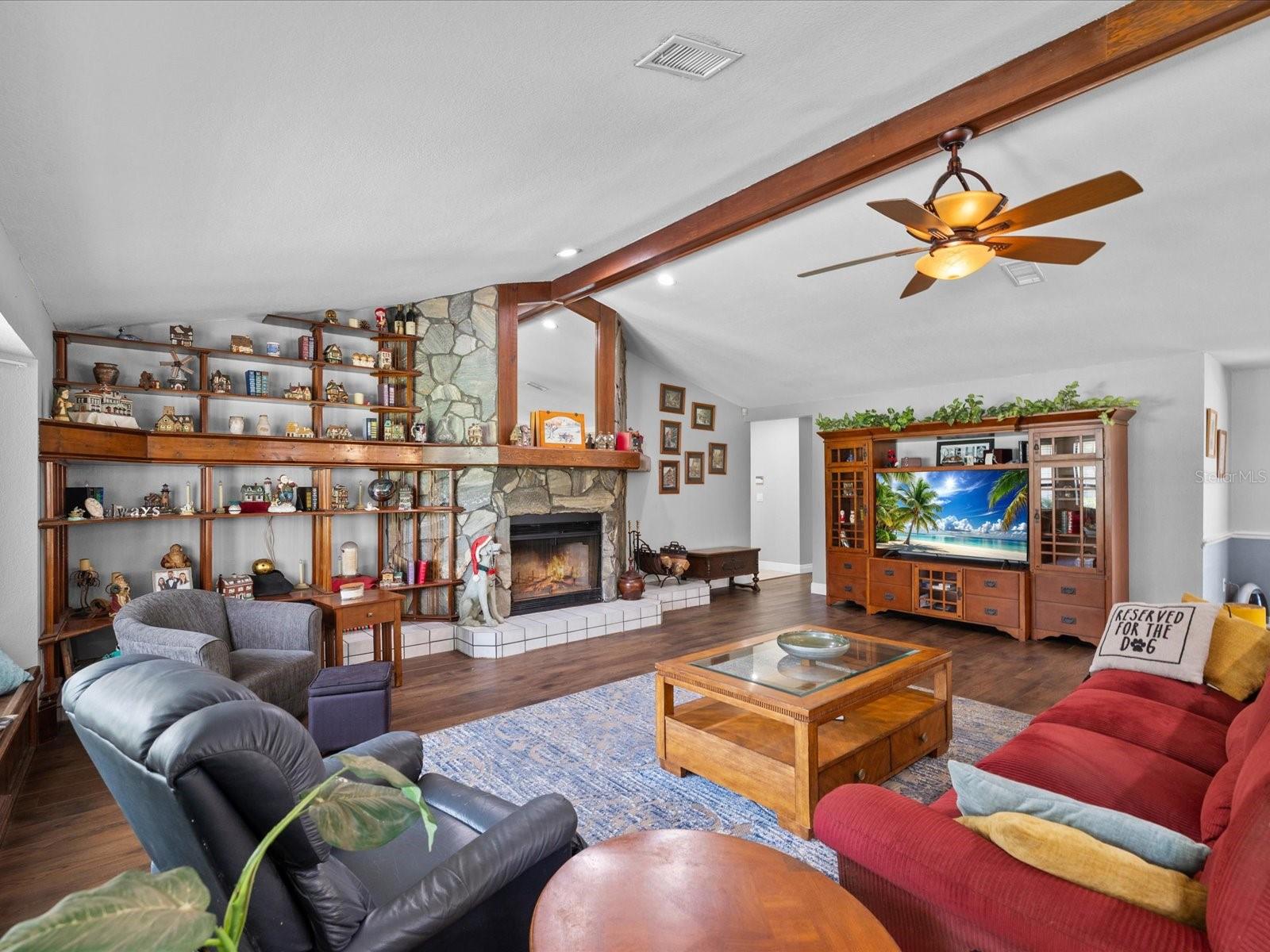 6655 Millstone Drive Property Photo 17