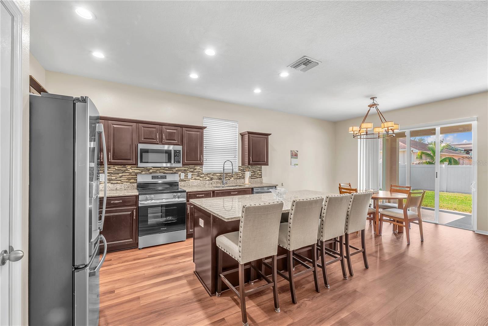 1407 Rushgrove Cir Property Photo 8
