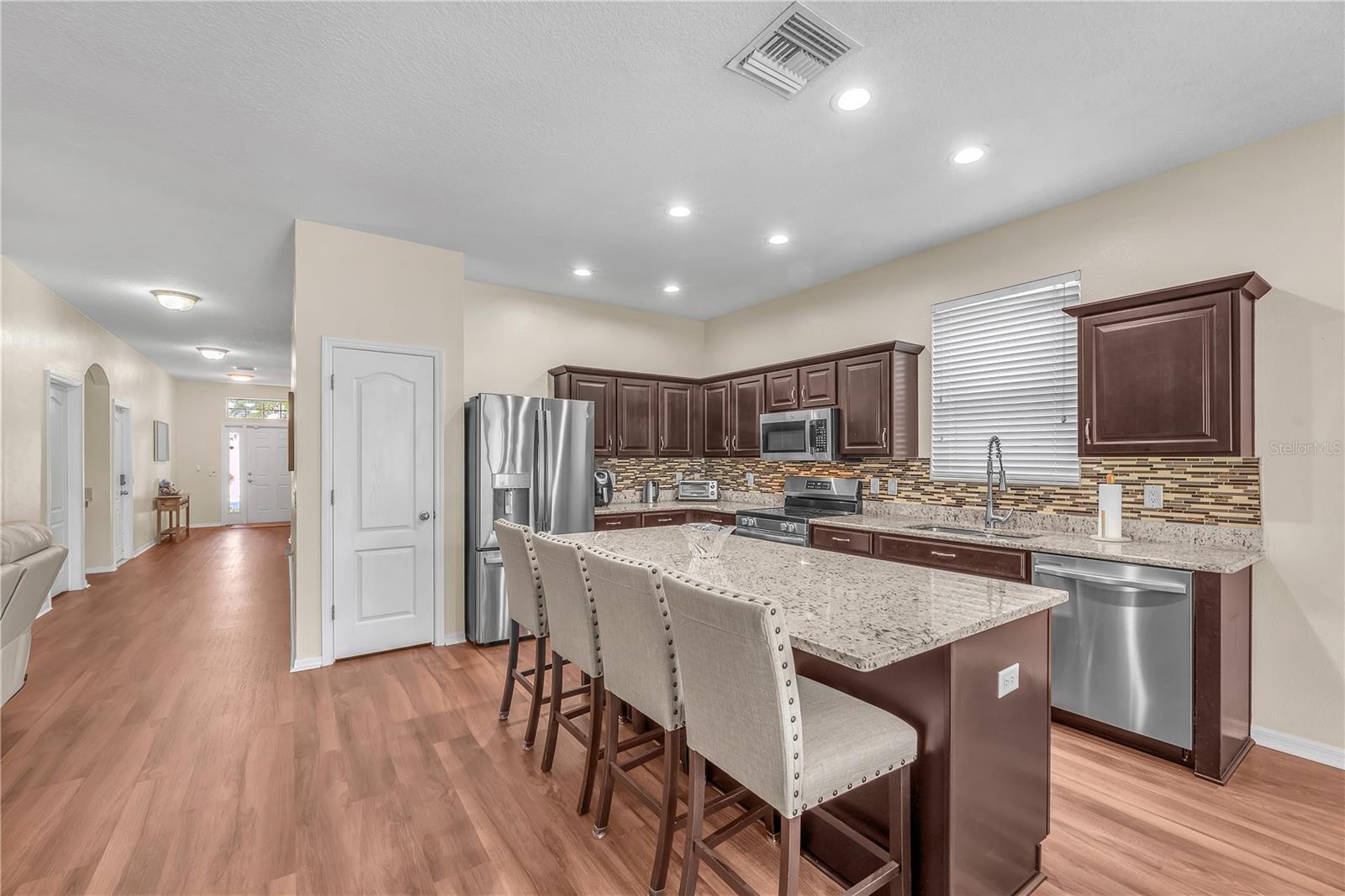 1407 Rushgrove Cir Property Photo 9