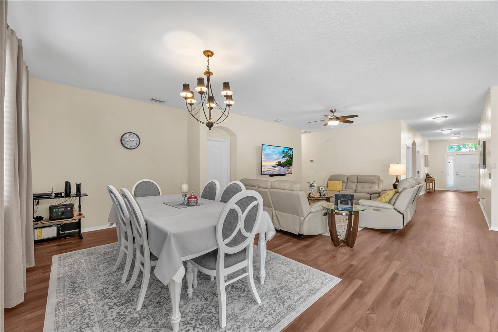 1407 Rushgrove Cir Property Photo 16