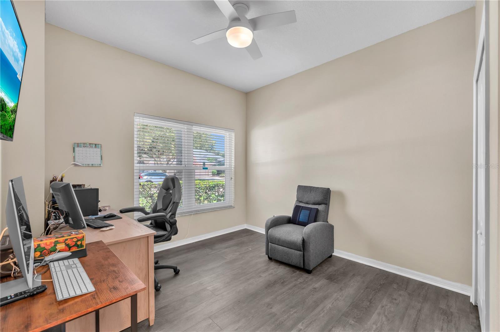1407 Rushgrove Cir Property Photo 17