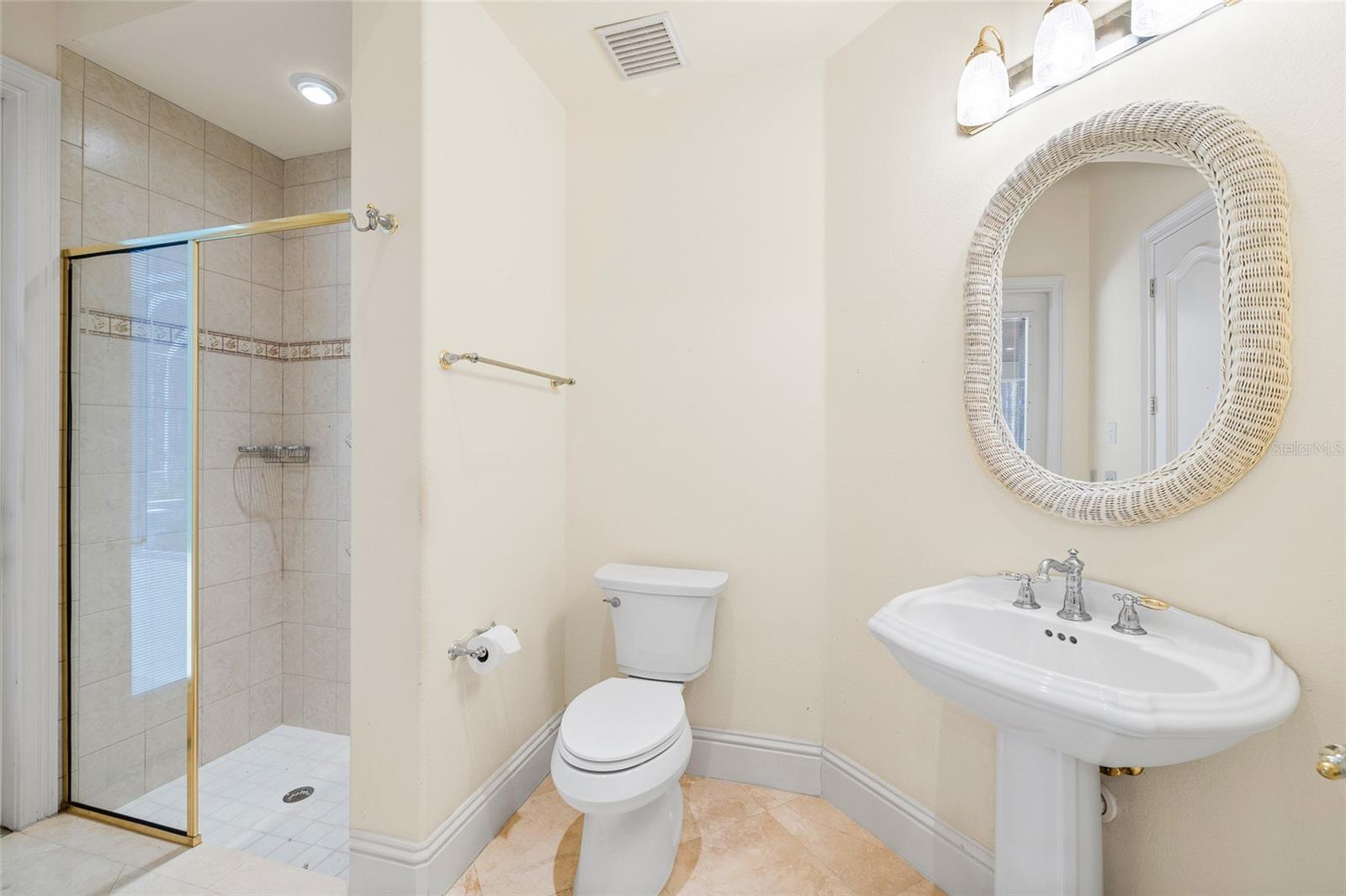 6800 Wisteria Loop Property Photo 35