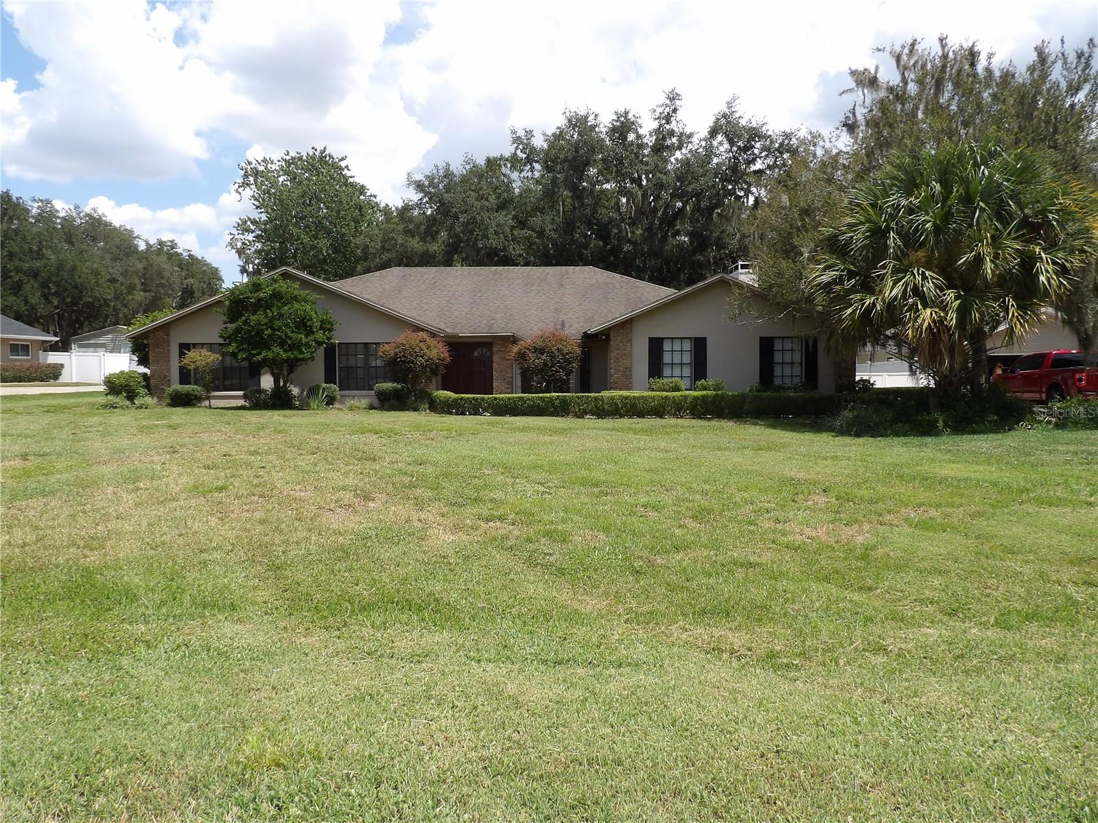 6282 Forestwood Dr E Property Photo 1