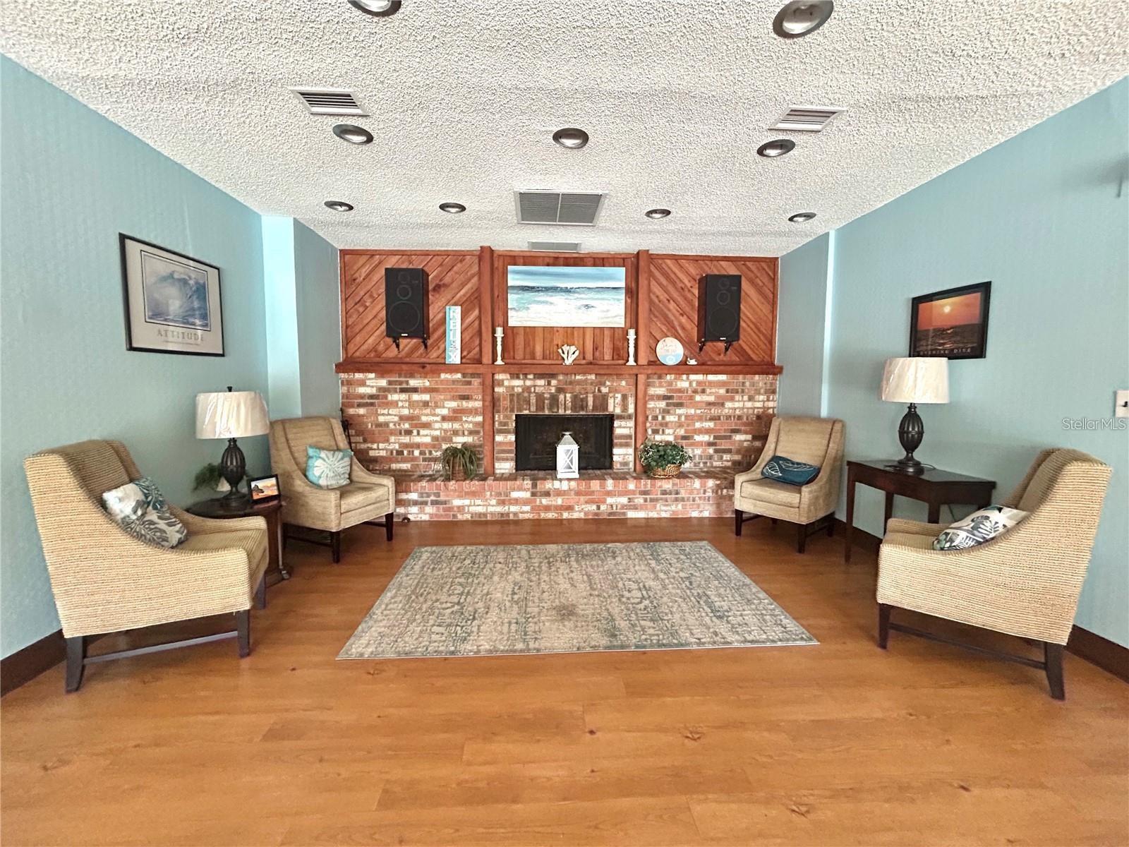 247 S Mcmullen Booth Rd #24 Property Photo 17
