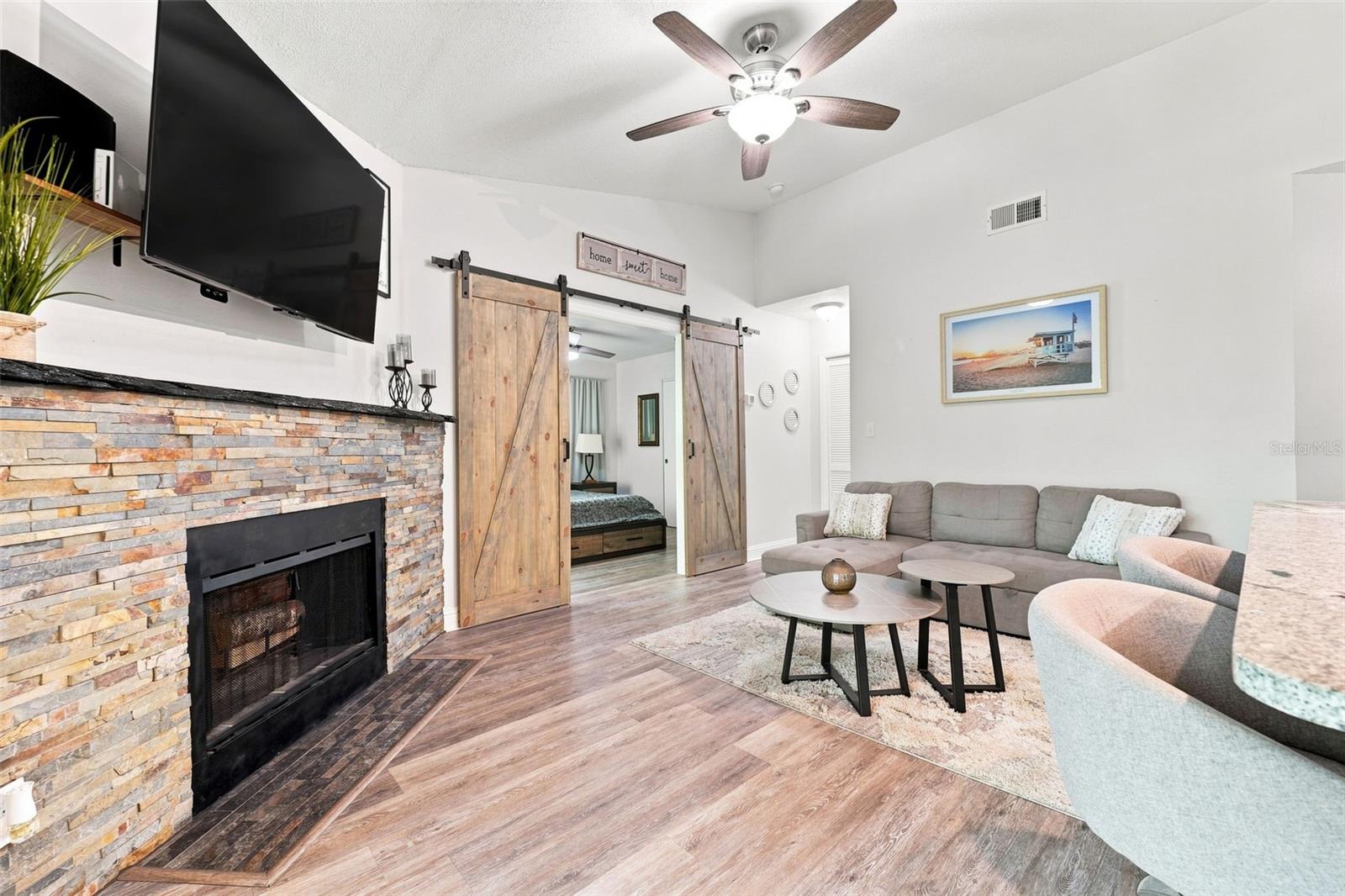 8630 Mallard Reserve Dr #203 Property Photo 6