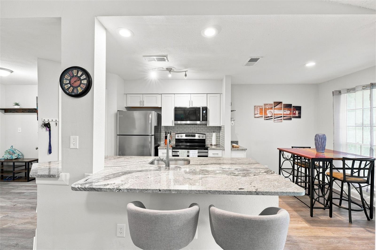 8630 Mallard Reserve Dr #203 Property Photo 11