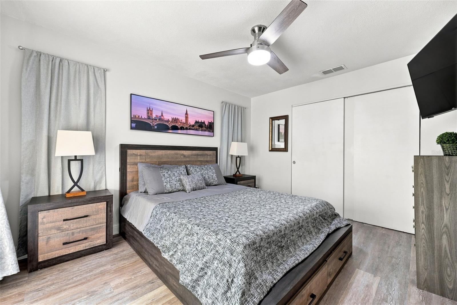 8630 Mallard Reserve Dr #203 Property Photo 18