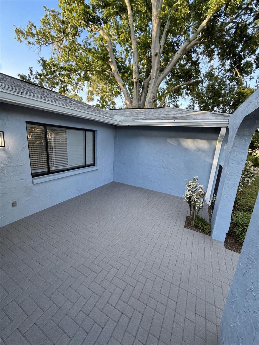 12033 Kay Dr Property Photo 10