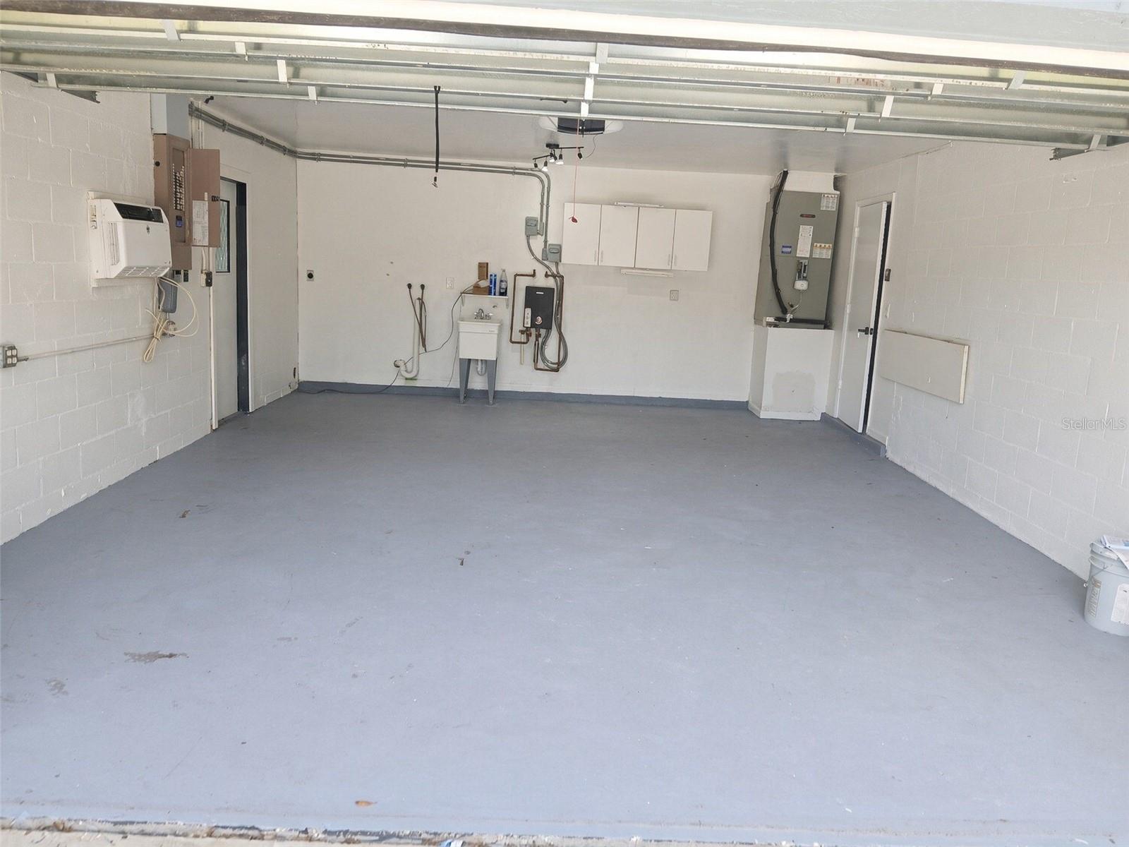 12033 Kay Dr Property Photo 12