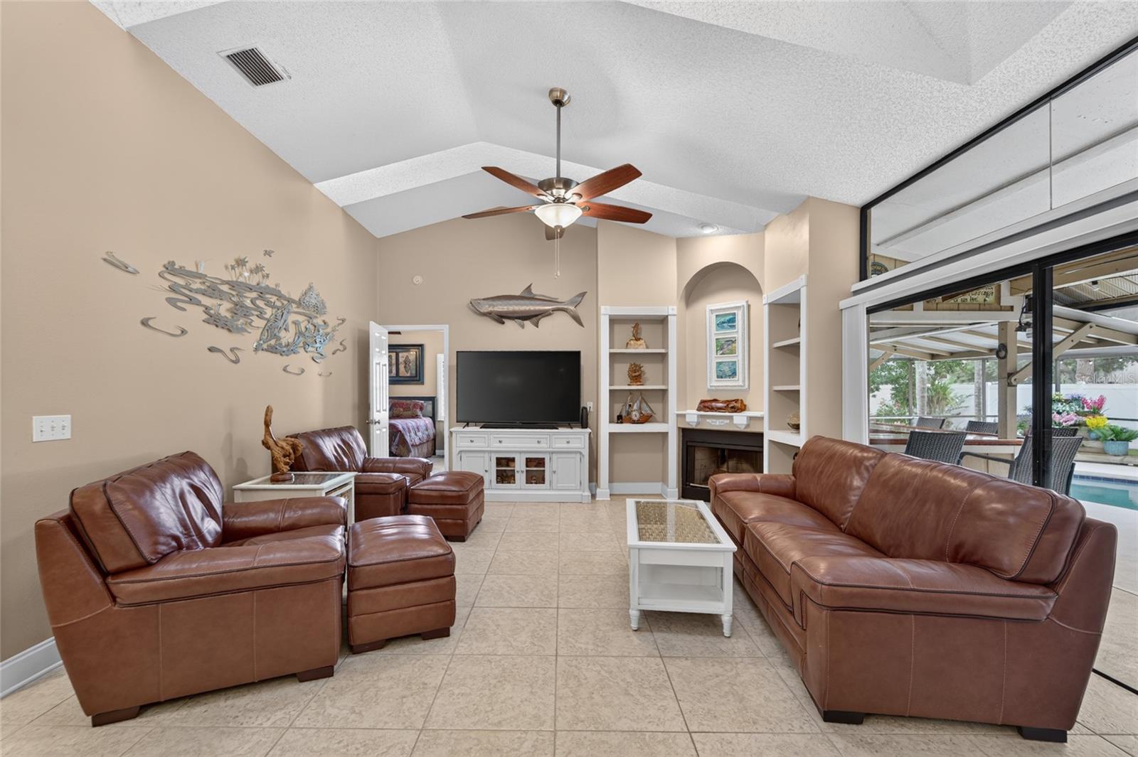 2317 Eagle Bluff Dr Property Photo 15