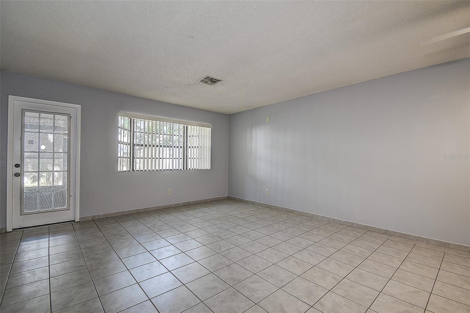 10306 Councils Way Property Photo 18