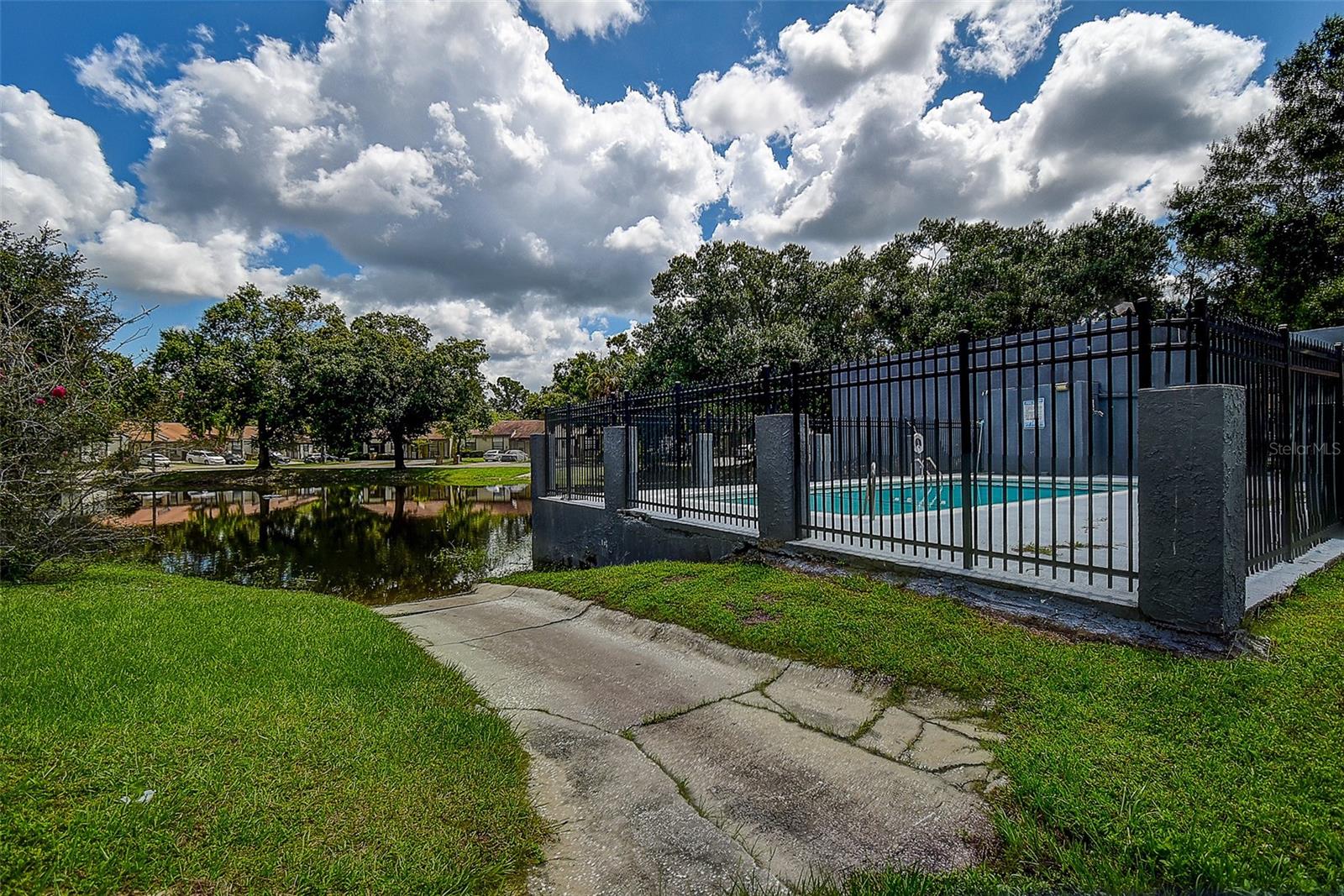 10306 Councils Way Property Photo 39