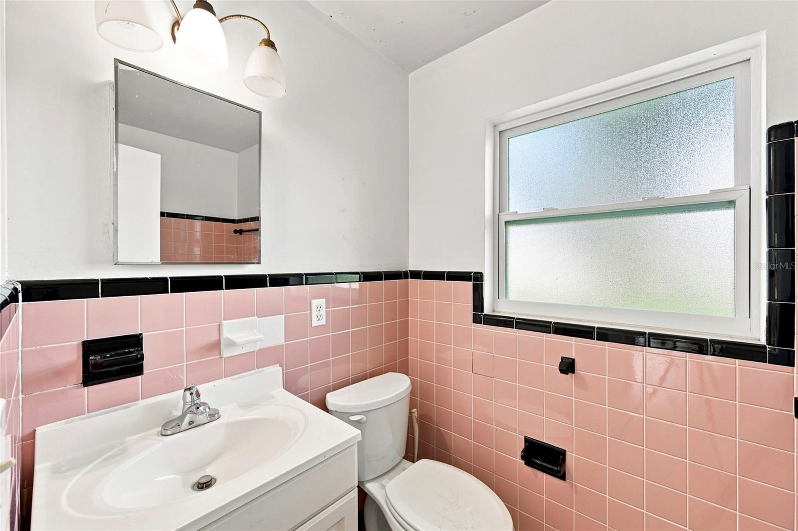 610 12th St Nw Property Photo 16