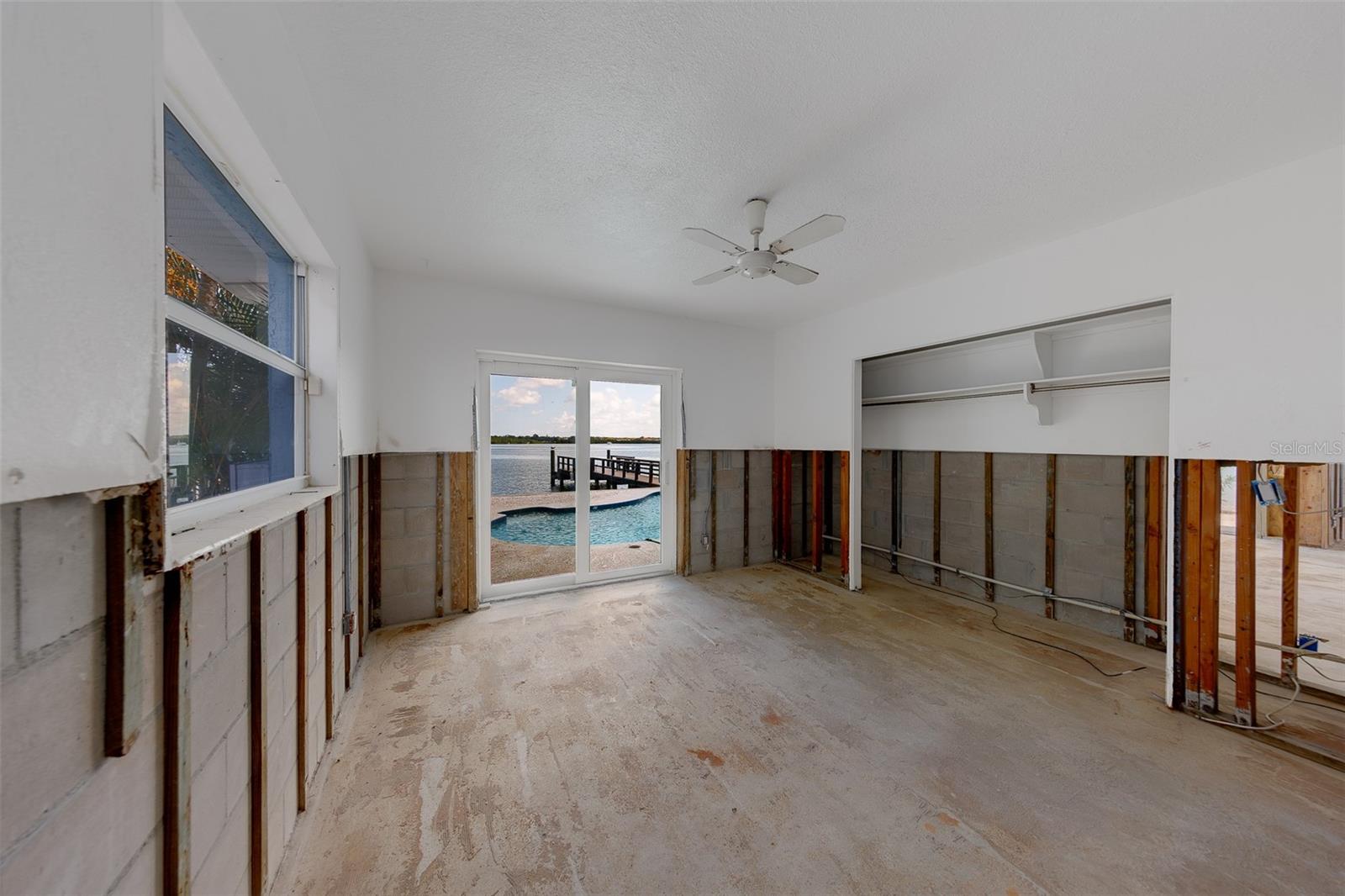 814 Bay Point Dr Property Photo 40