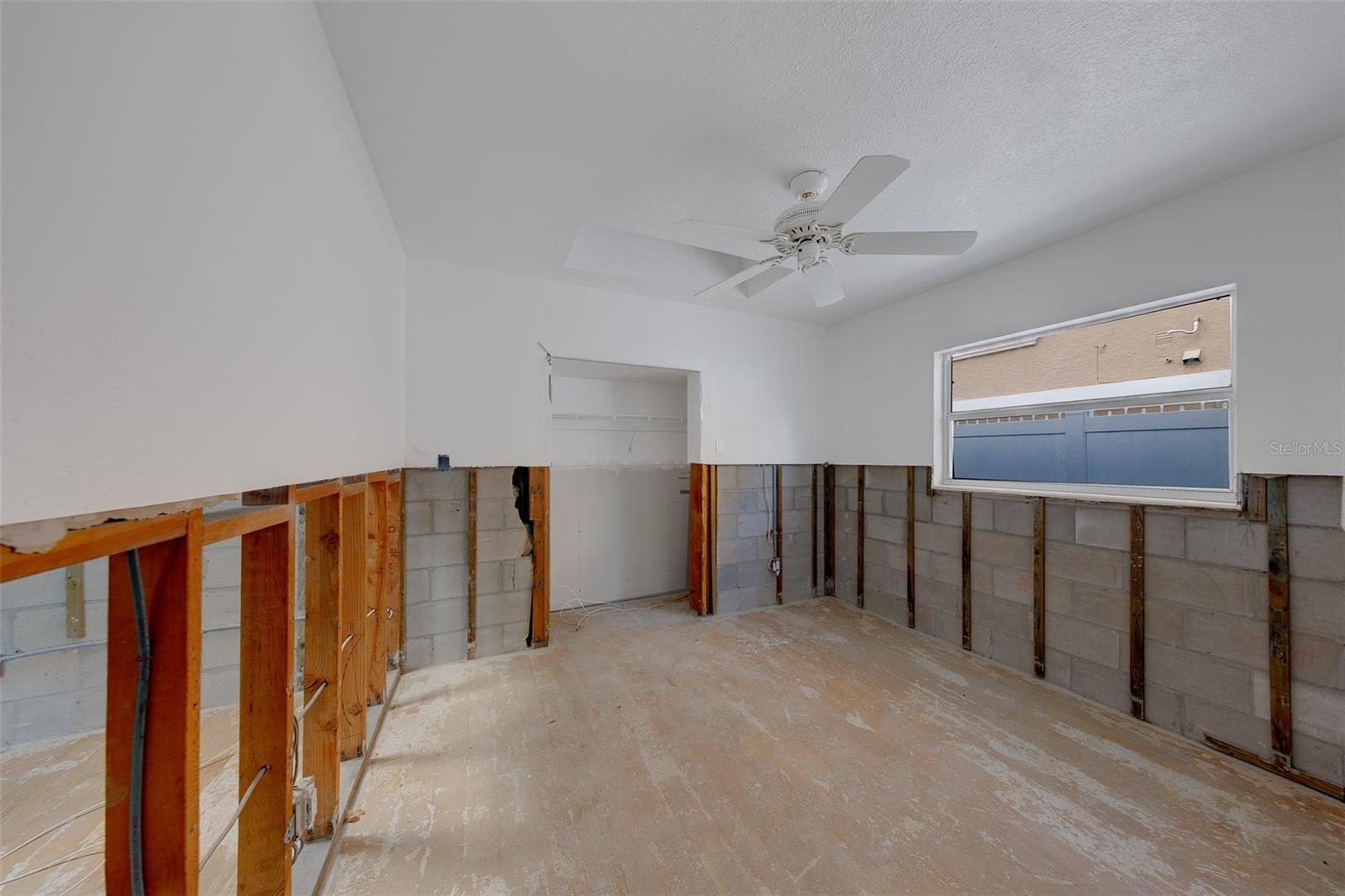814 Bay Point Dr Property Photo 44