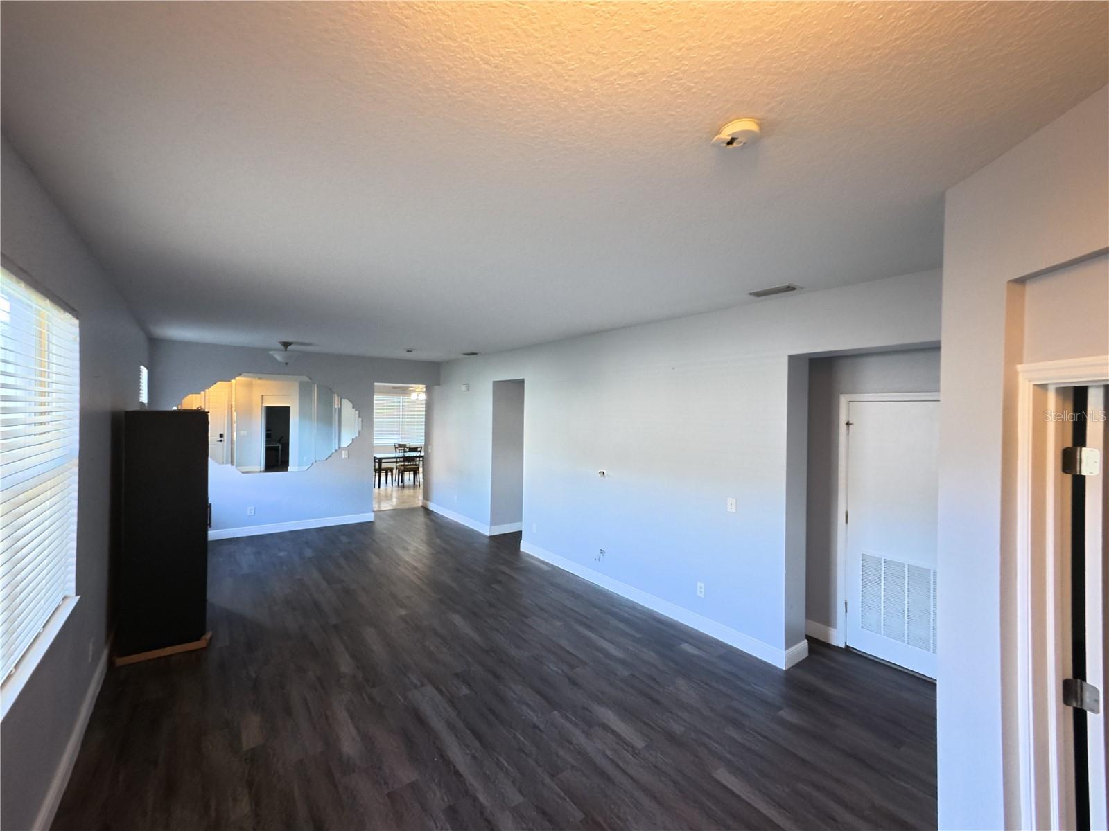 1701 Chalksand Way Property Photo 4