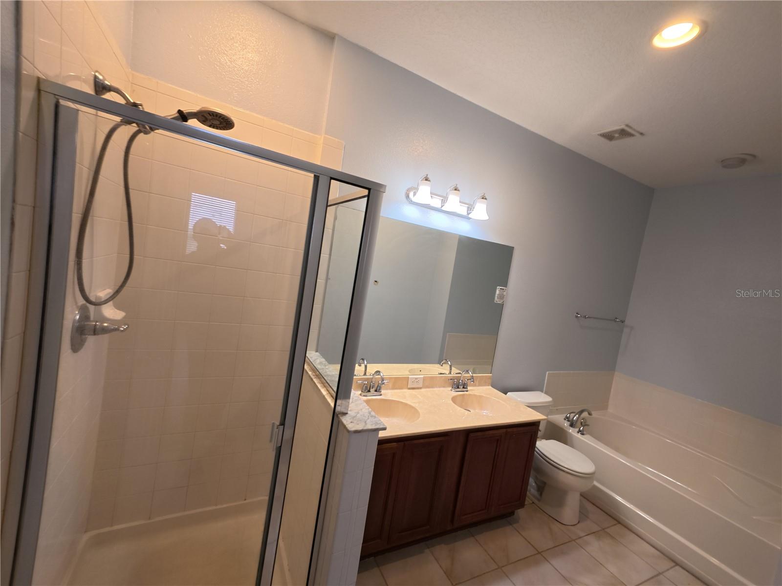 1701 Chalksand Way Property Photo 22