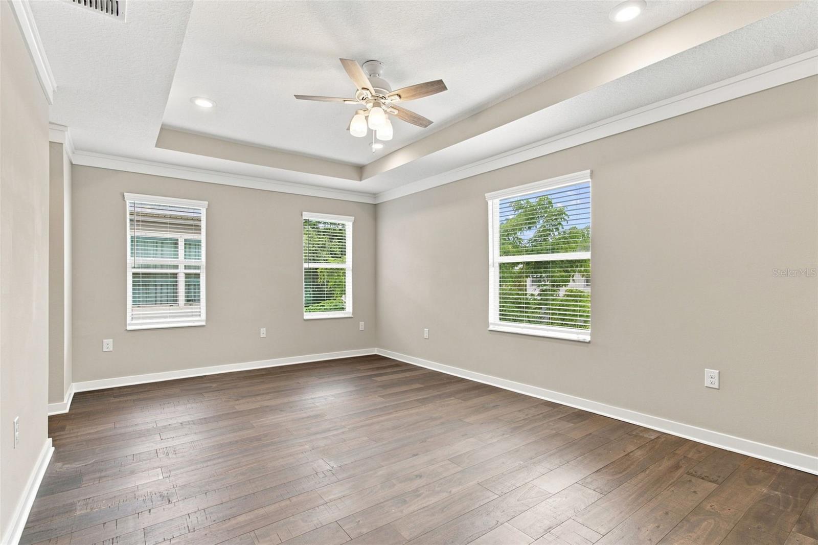 2704 W Gray St #a Property Photo 16