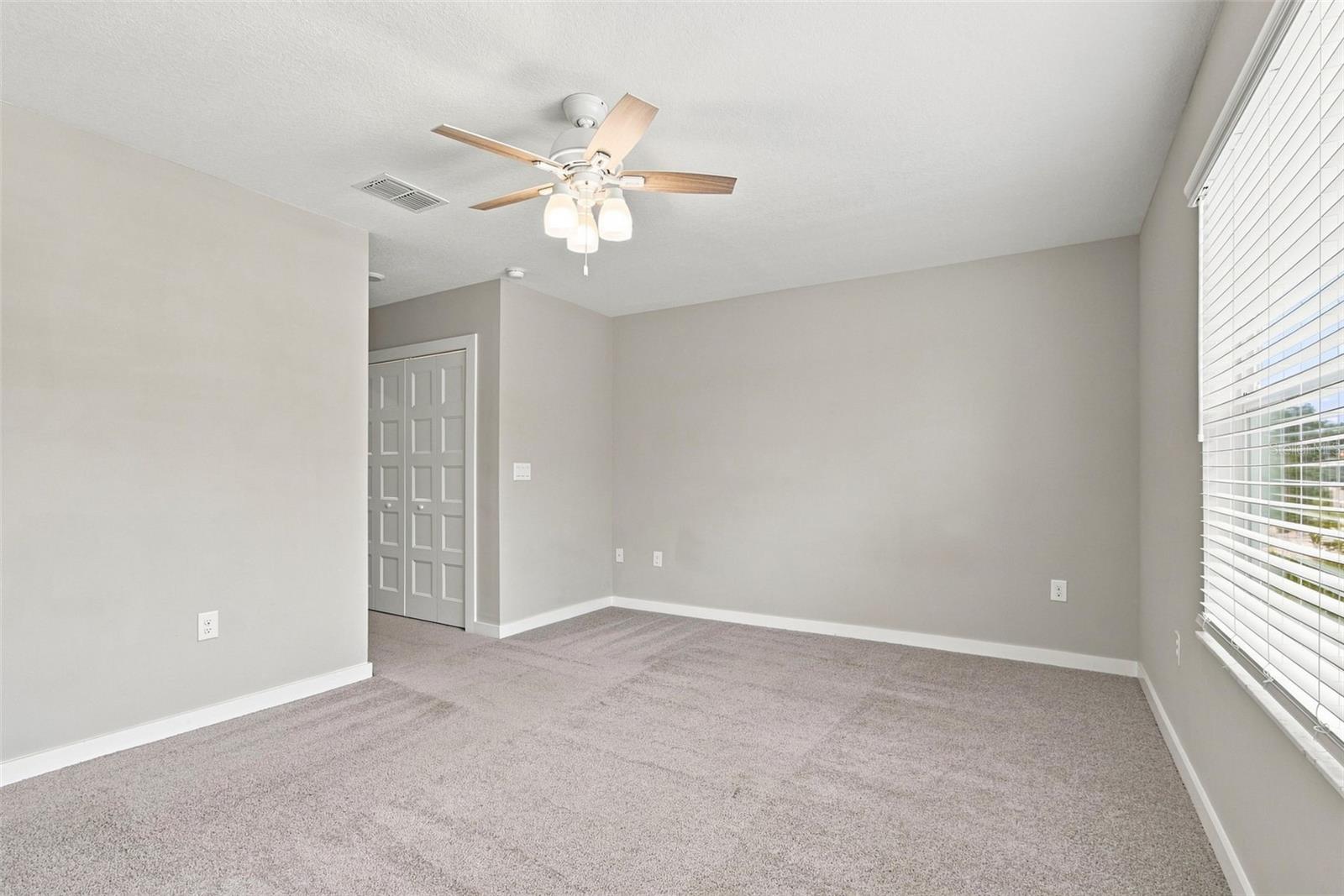 2704 W Gray St #a Property Photo 24