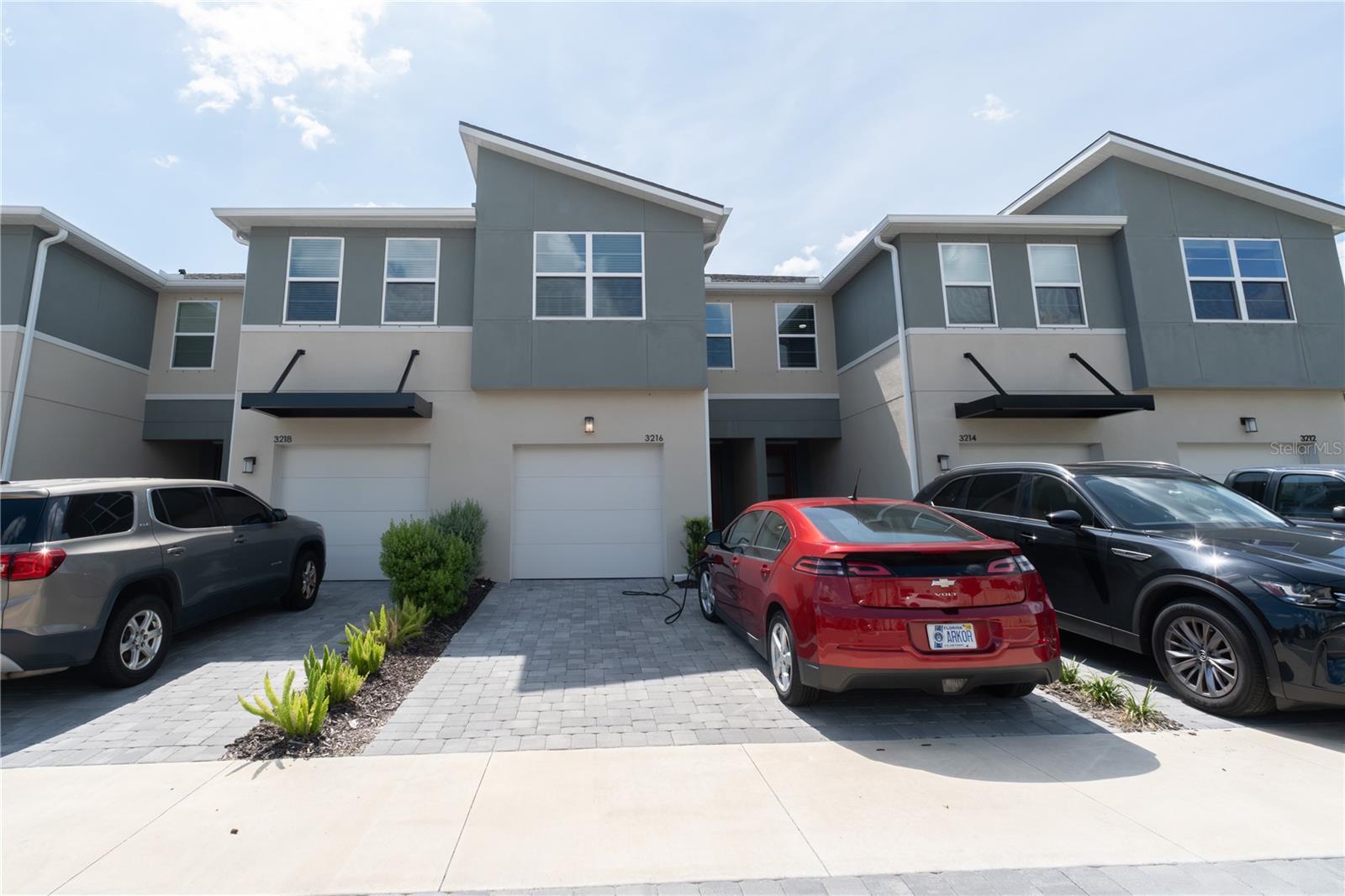 3216 Moonlit Lily Pl Property Photo 1