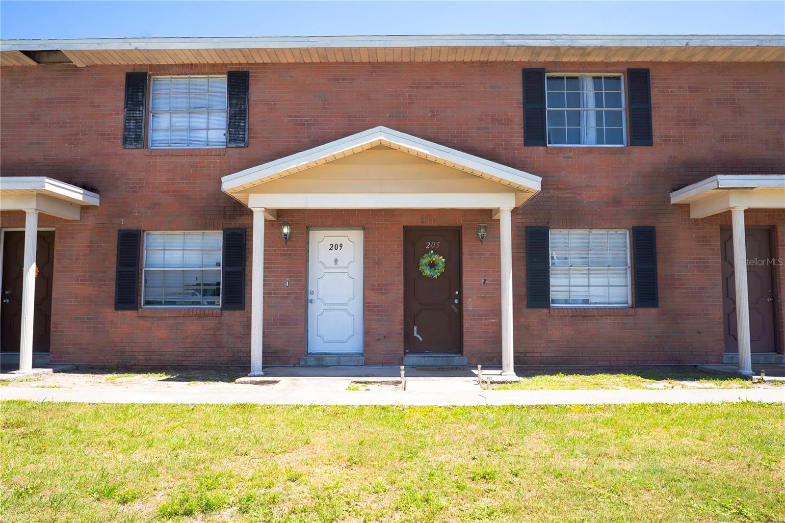 201 Century Blvd #a Property Photo 2