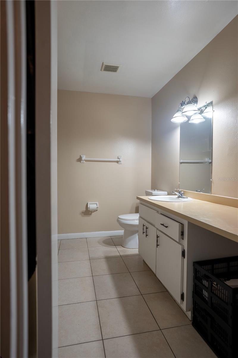 201 Century Blvd #a Property Photo 14