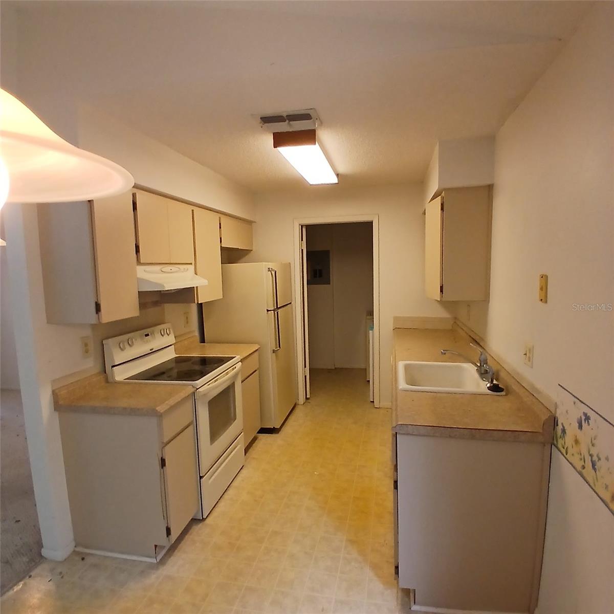 9362 Nakoma Way Property Photo 3