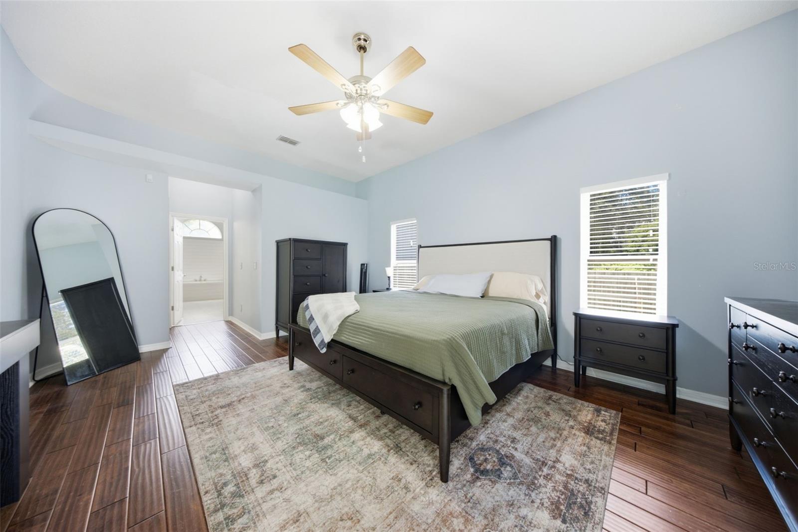 28707 Raleigh Pl Property Photo 17