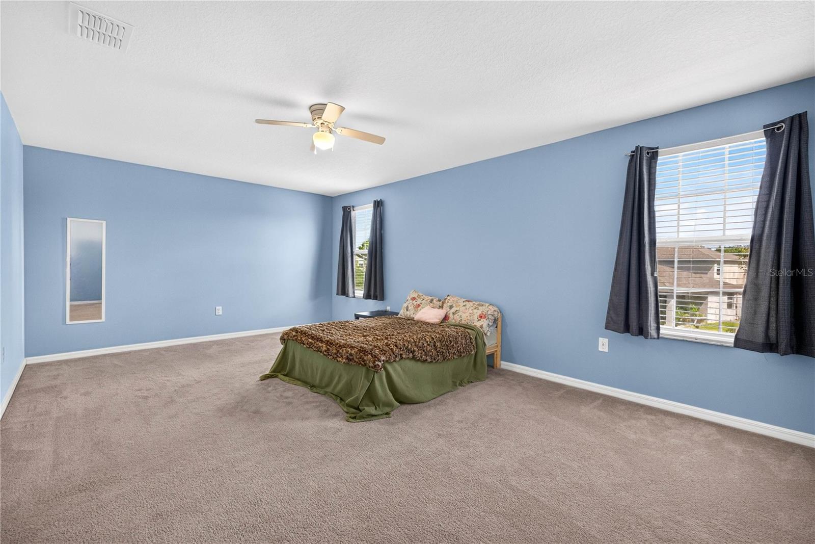 13752 Reindeer Cir Property Photo 28