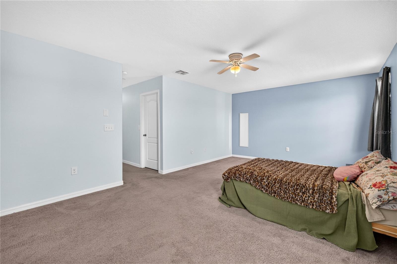 13752 Reindeer Cir Property Photo 29