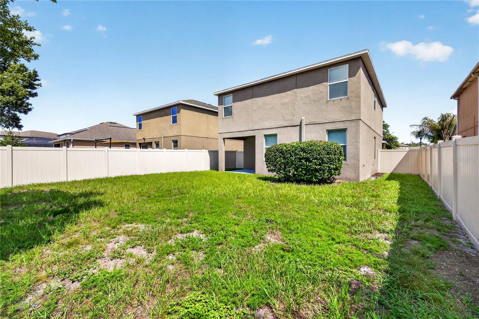 13752 Reindeer Cir Property Photo 38