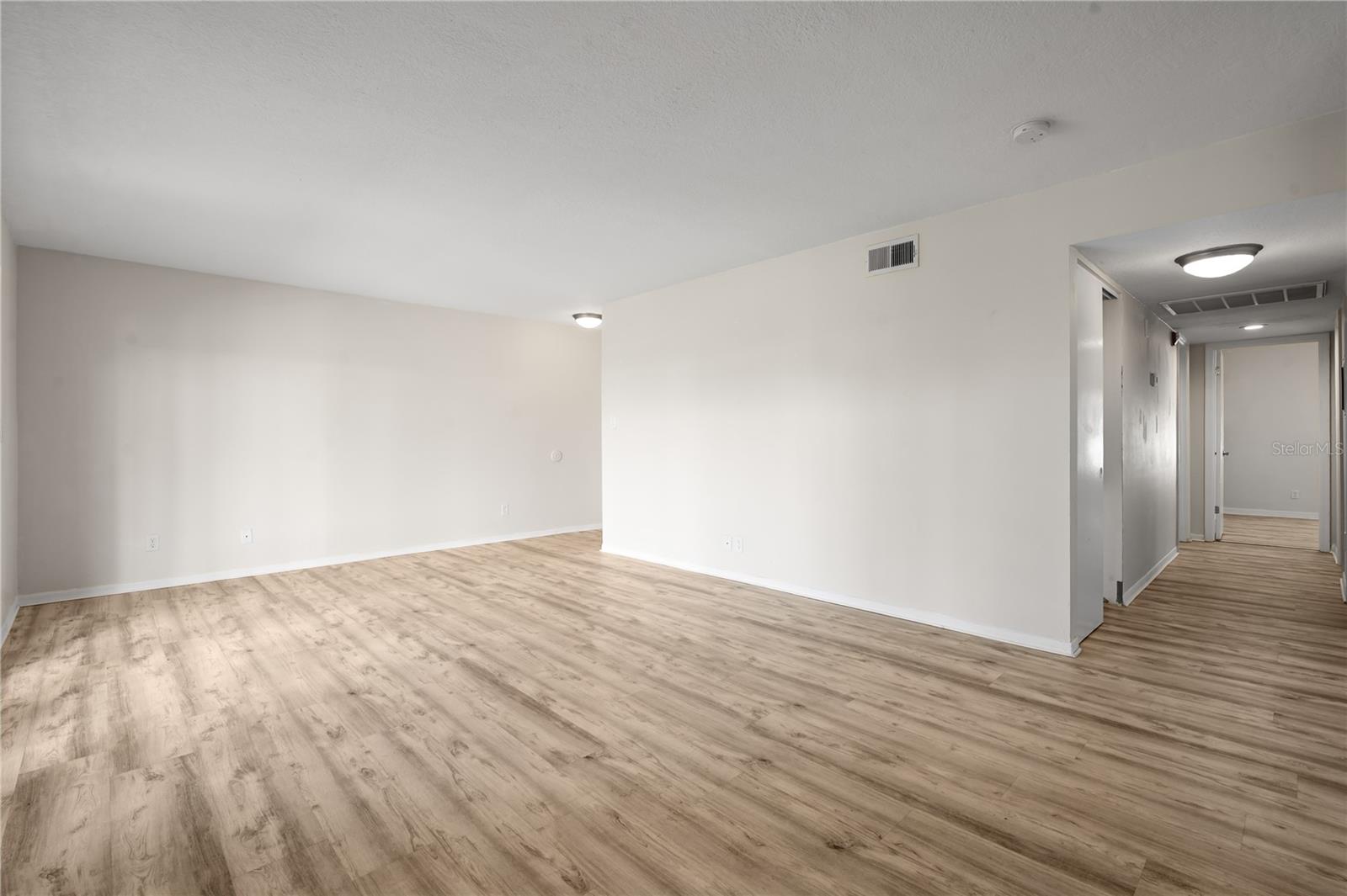 111 Seahorse Dr Se #a Property Photo 18