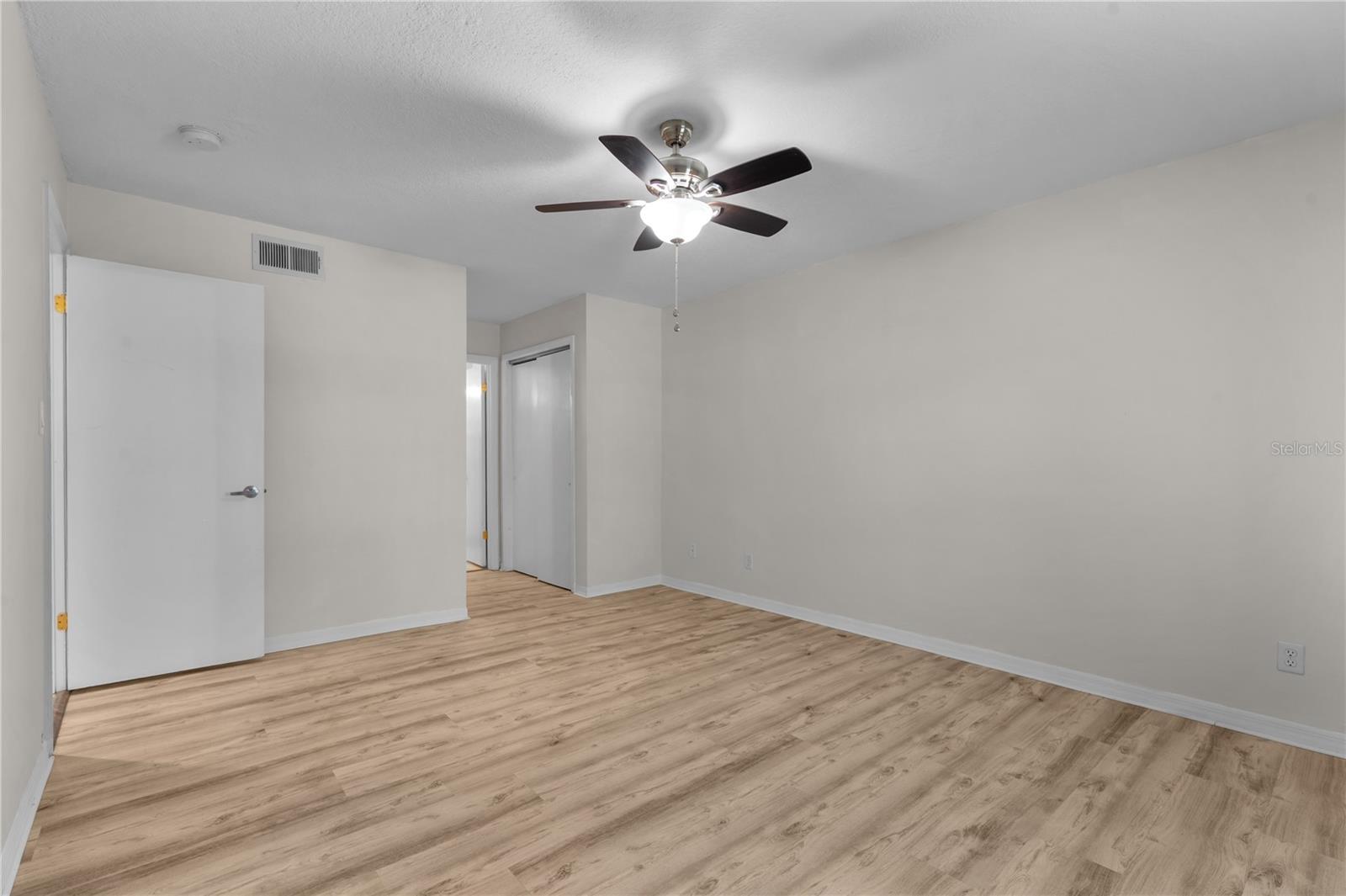 111 Seahorse Dr Se #a Property Photo 20