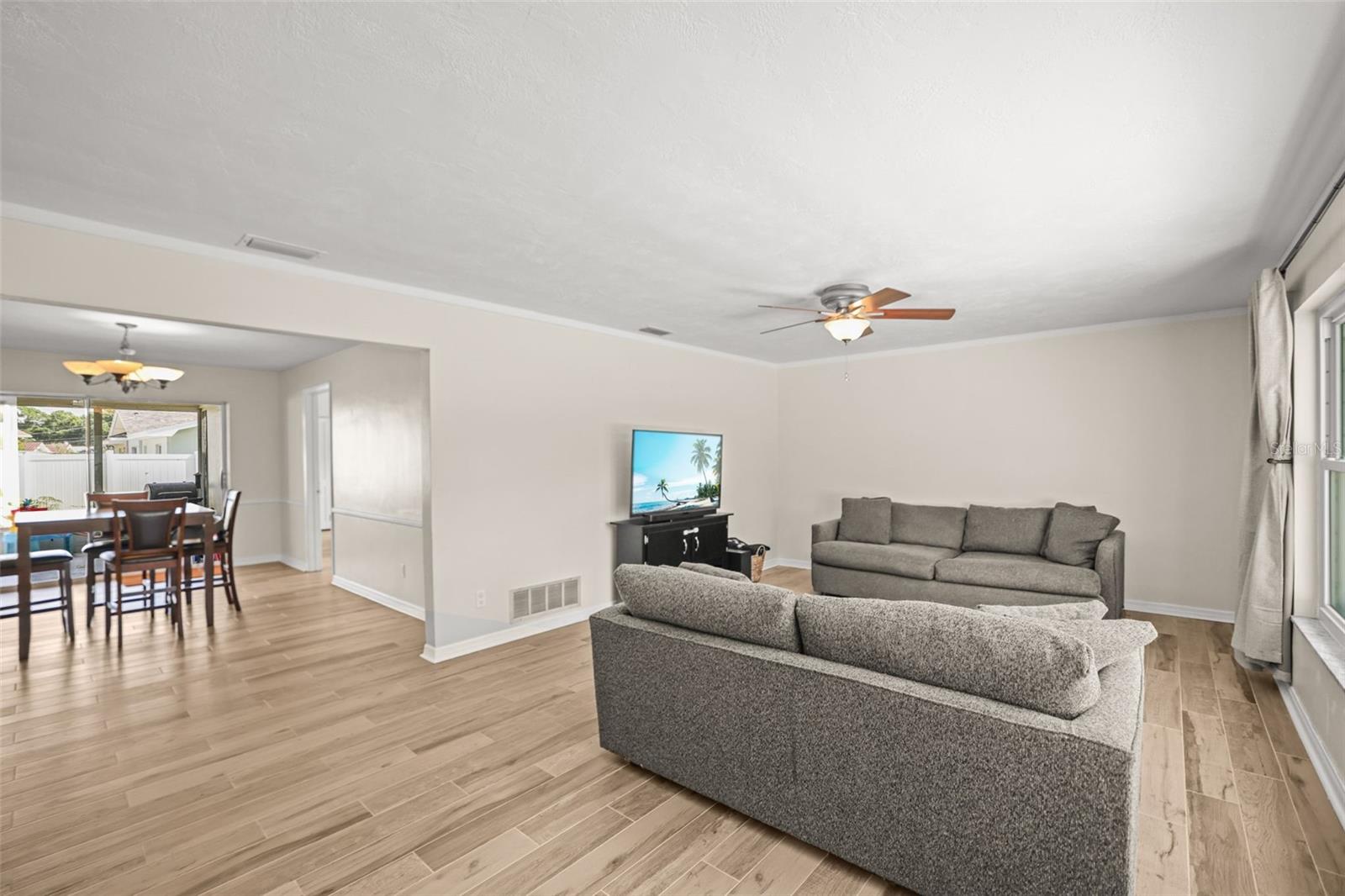 13635 97th Ter Property Photo 10