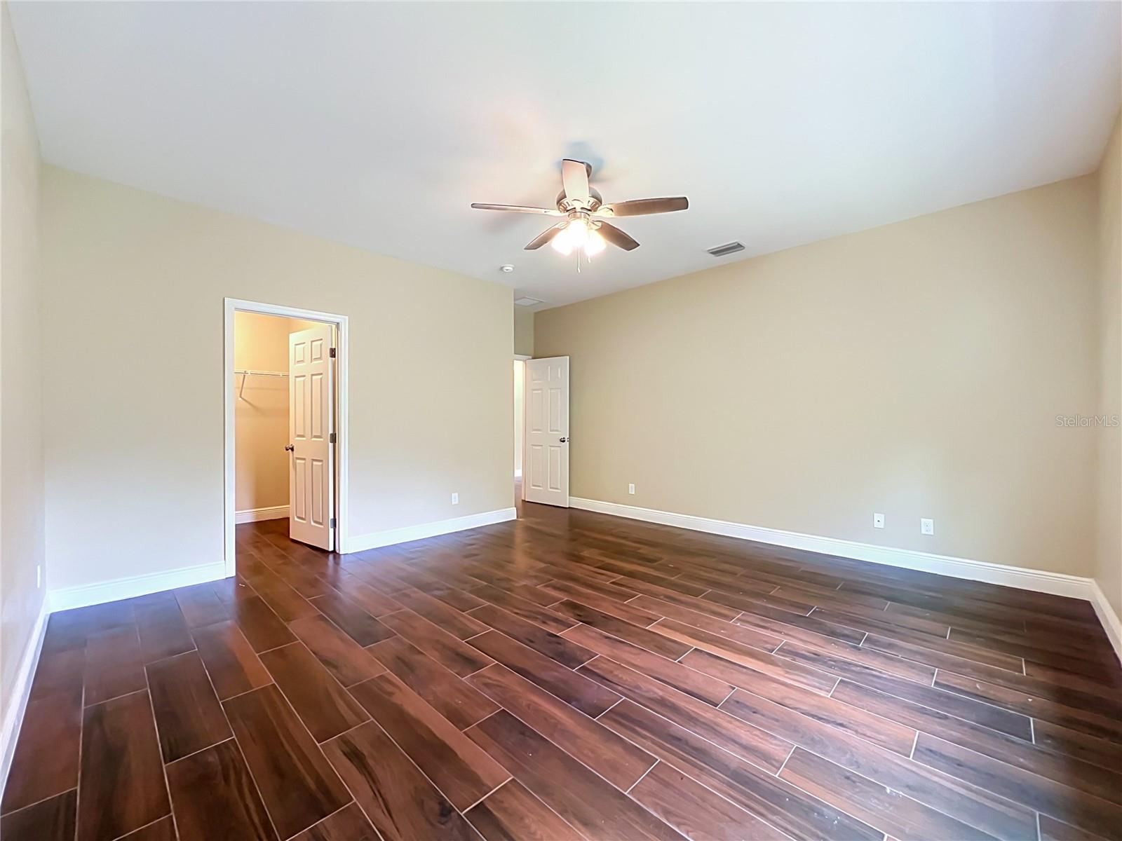 19504 Robertson Street Property Photo 63